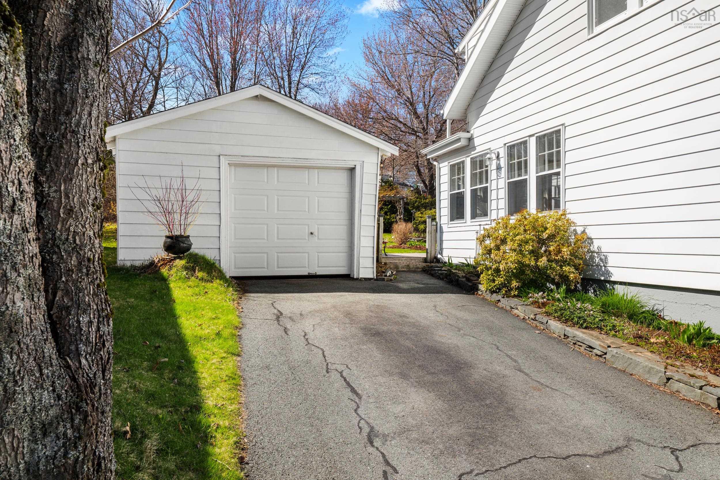 12 Banook Avenue, Dartmouth, NS (MLS 202609072)