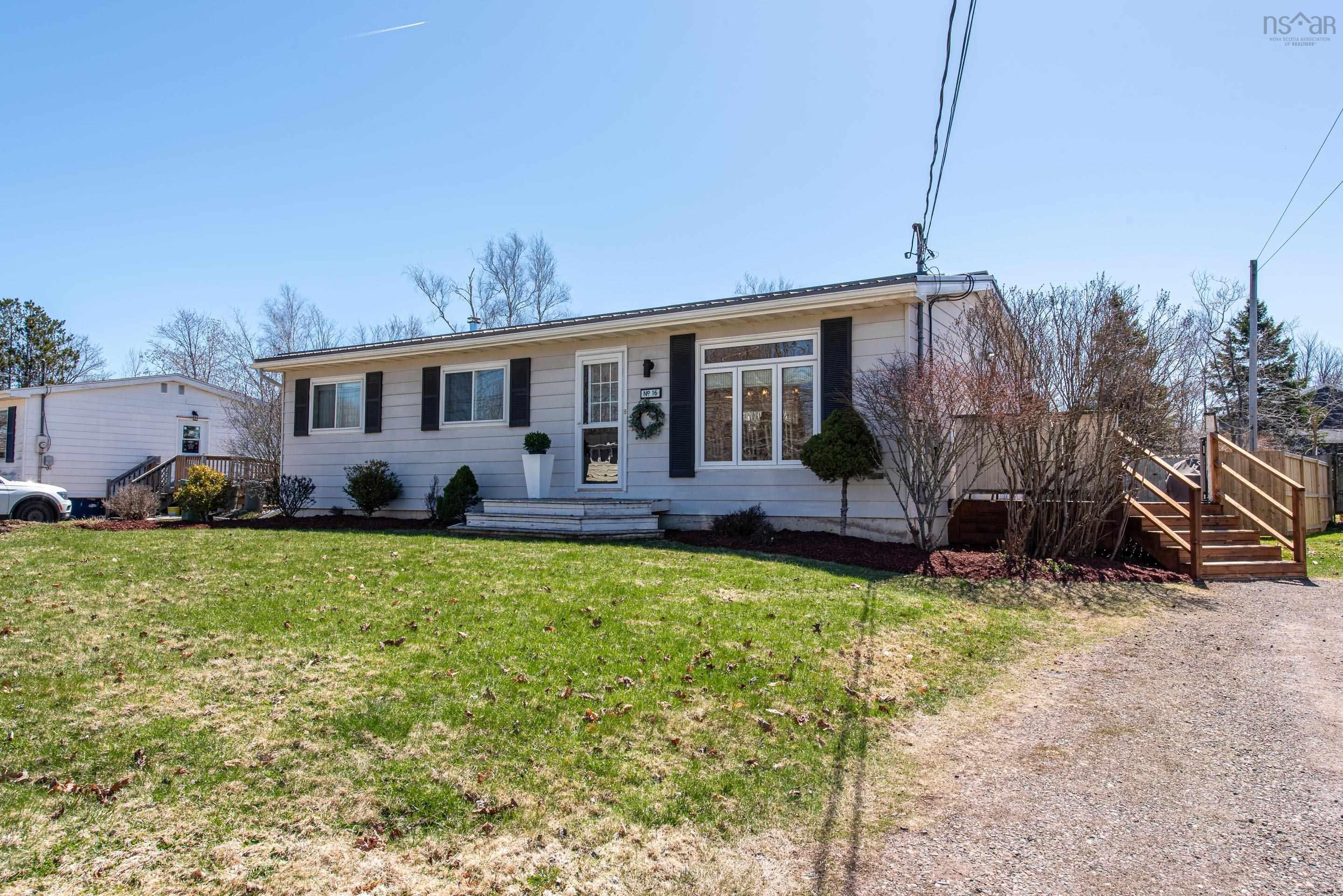 $369,900.00: 16 Robertson Crescent, Truro