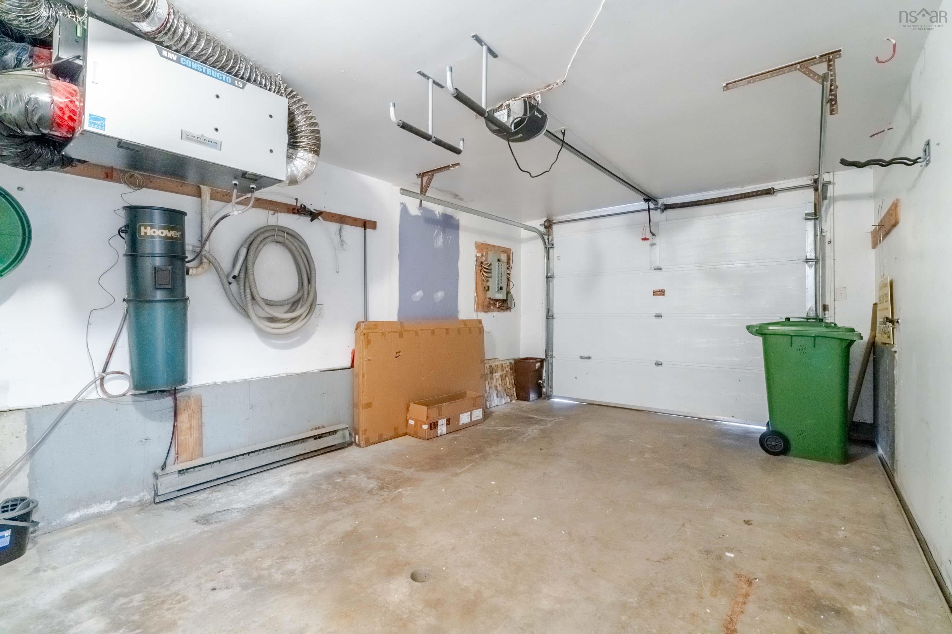 51 Roy Crescent, Bedford, NS (MLS 202609077)