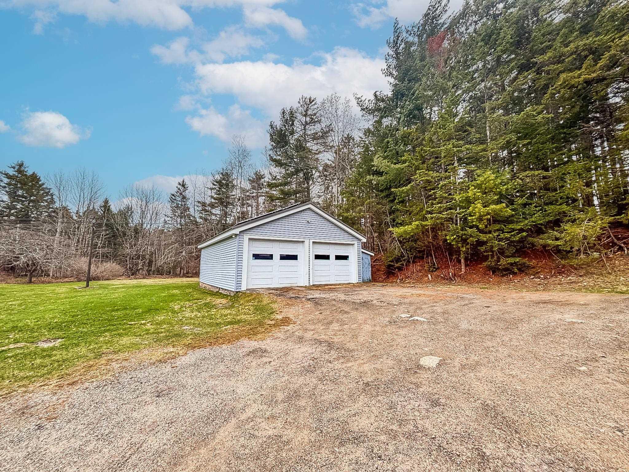$349,900.00: 591 Highway 325, Blockhouse