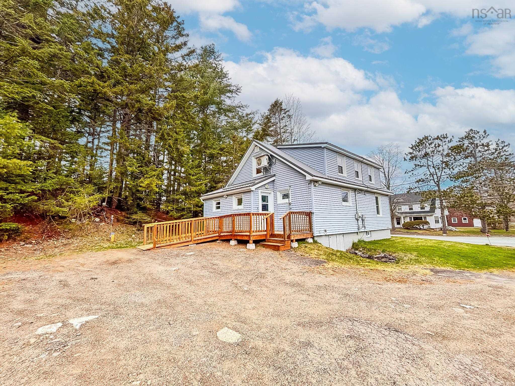 $349,900.00: 591 Highway 325, Blockhouse