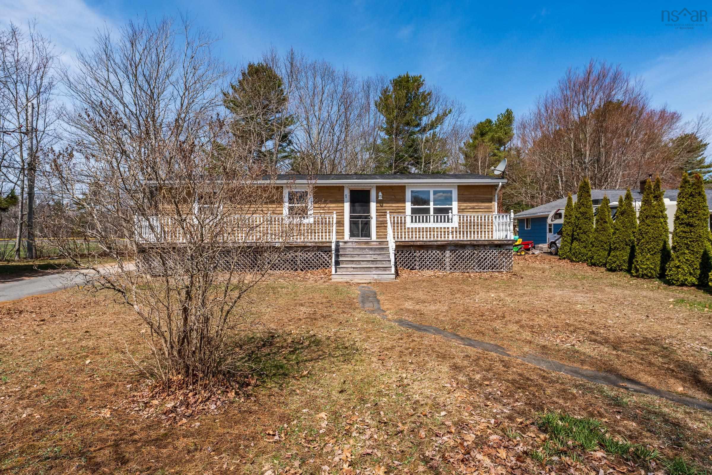 $319,000.00: 1 Pinecrest Drive, Middleton
