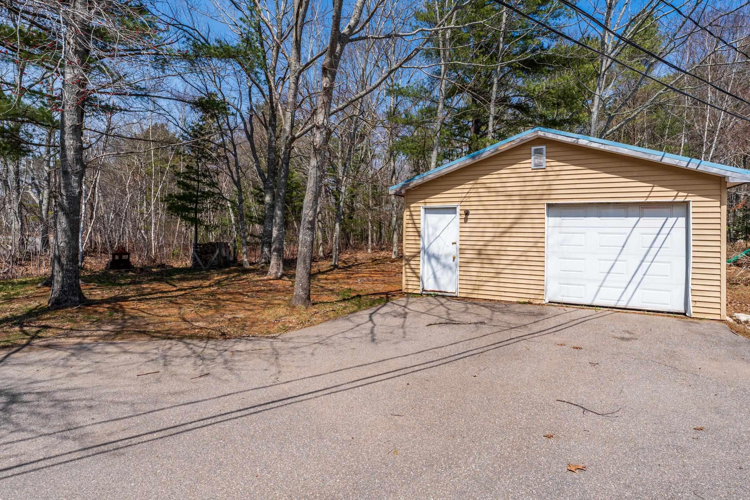 $319,000.00: 1 Pinecrest Drive, Middleton