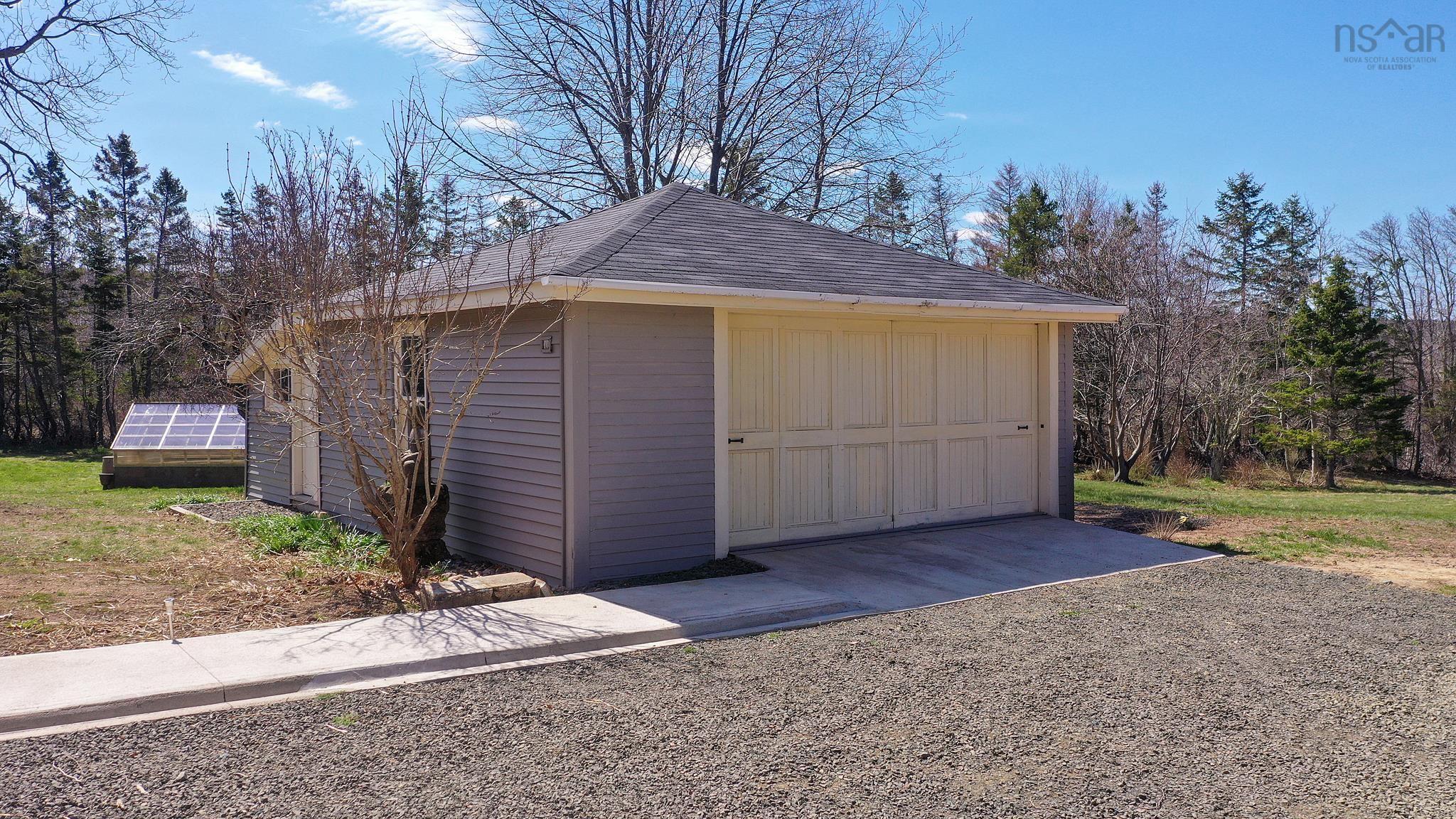 $595,000.00: 3092 Highway 1, Upper Clements