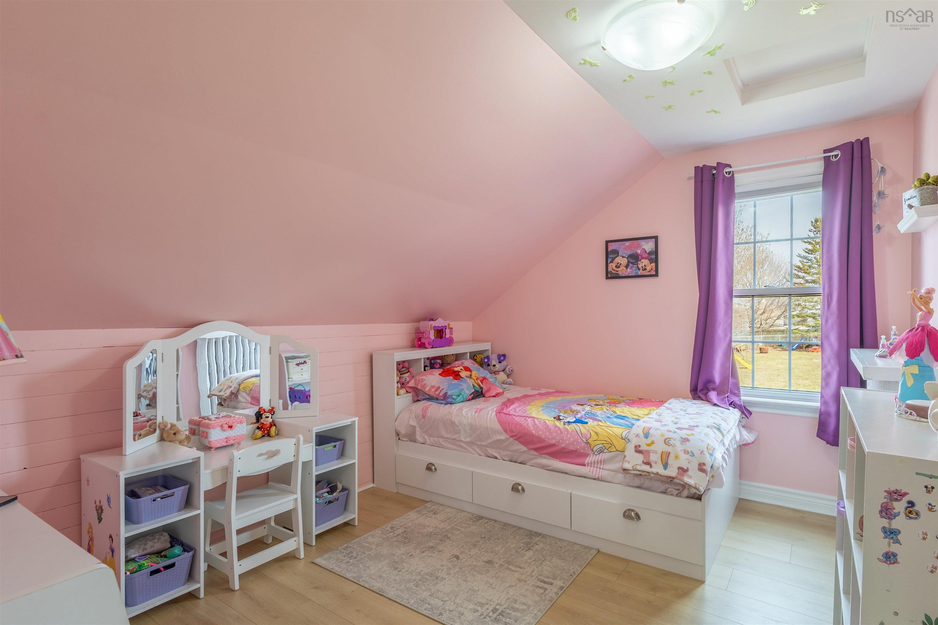 $220,000.00: 624 King Street, New Waterford