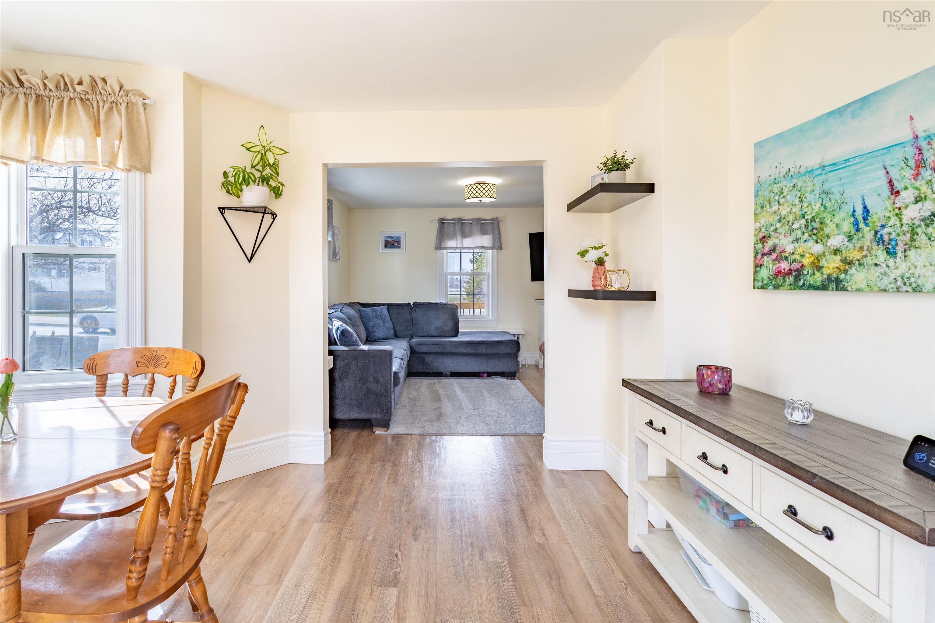 $220,000.00: 624 King Street, New Waterford