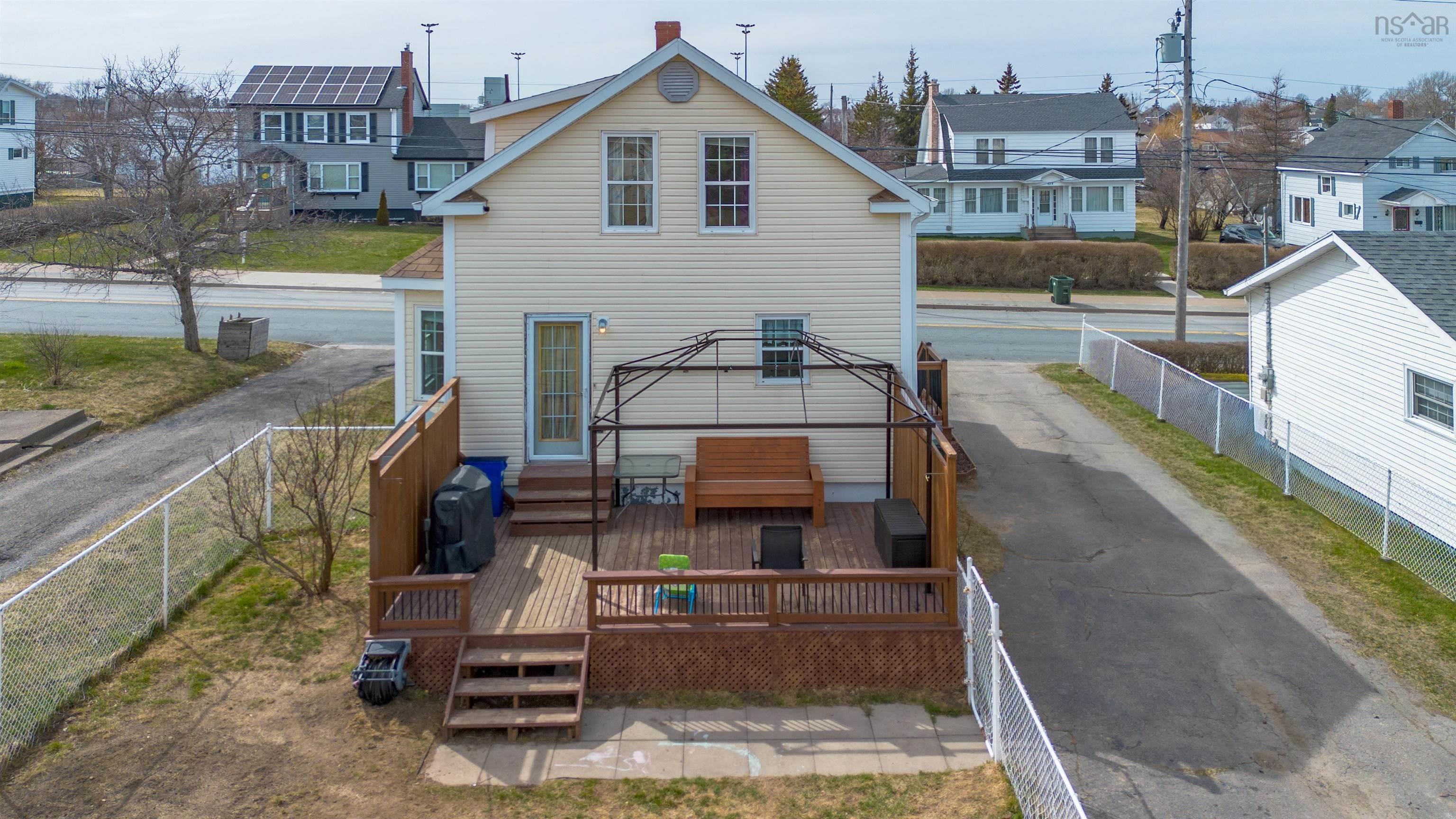 $220,000.00: 624 King Street, New Waterford