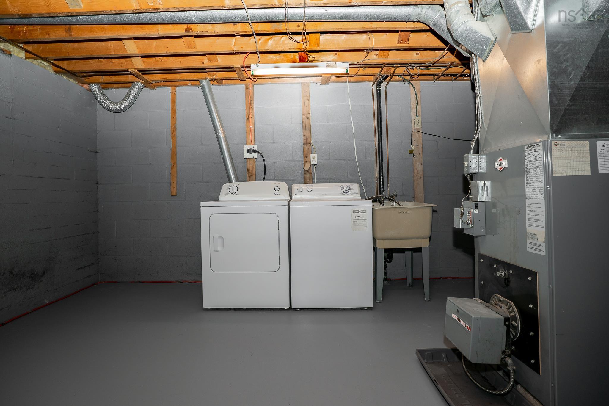 $399,900.00: 23 Tillock Drive Drive, Lower Sackville