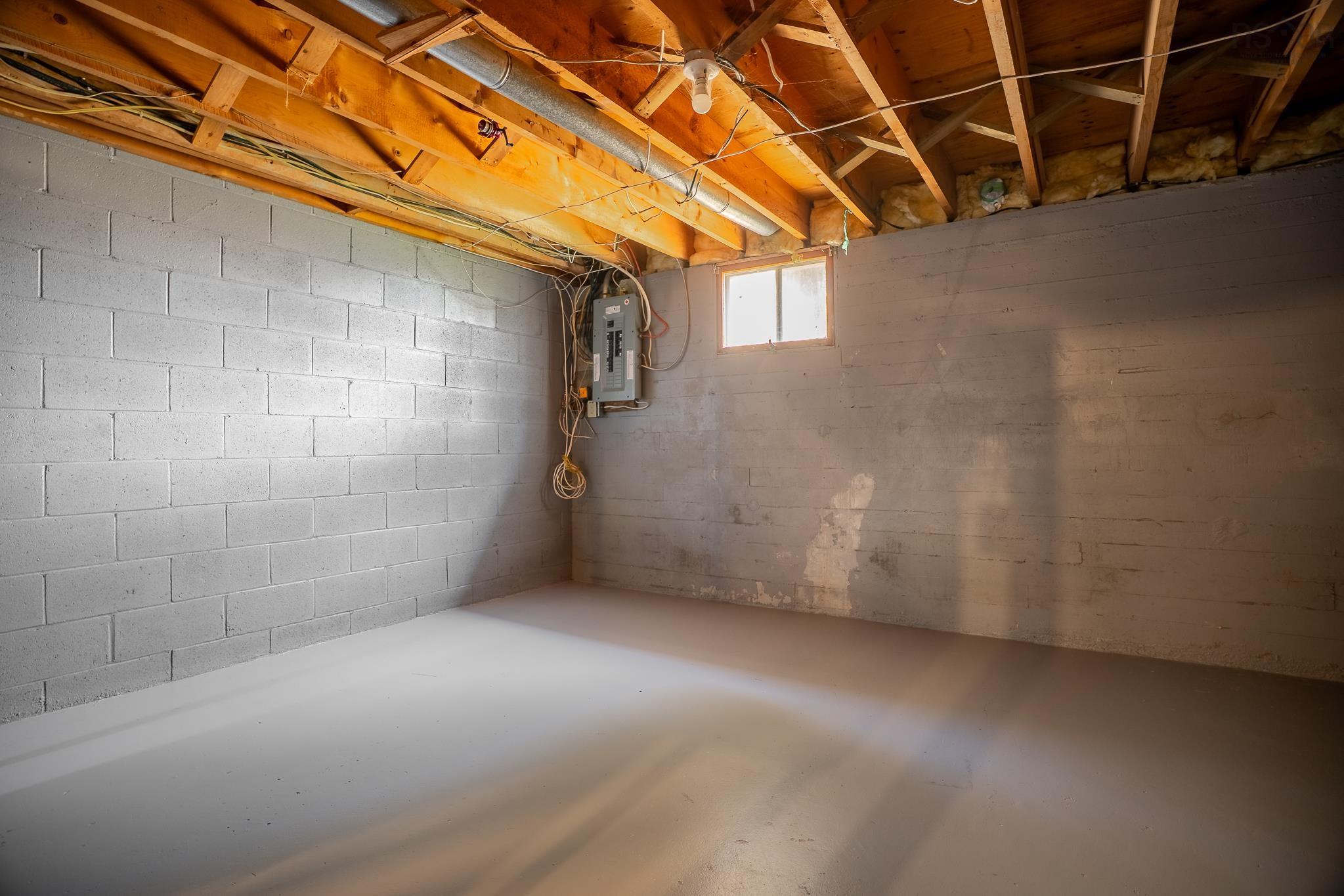 $399,900.00: 23 Tillock Drive Drive, Lower Sackville