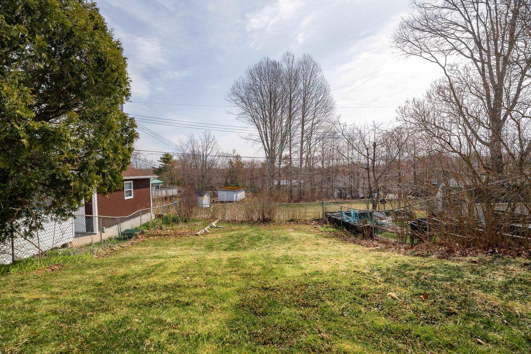 $399,900.00: 23 Tillock Drive Drive, Lower Sackville