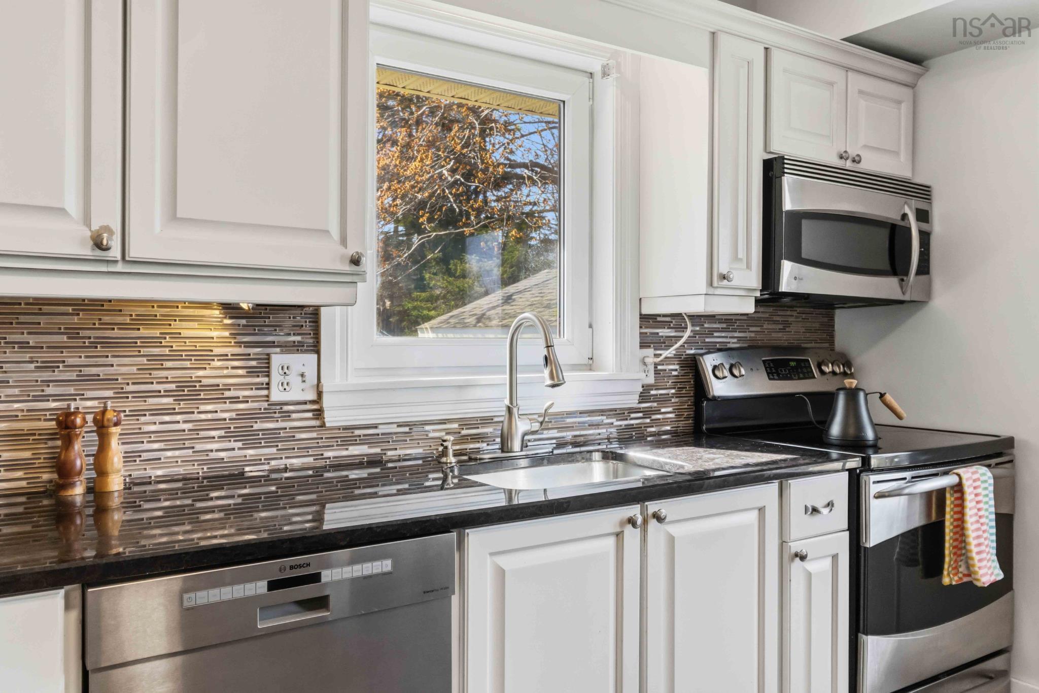 $599,900.00: 7A Short Street, Dartmouth