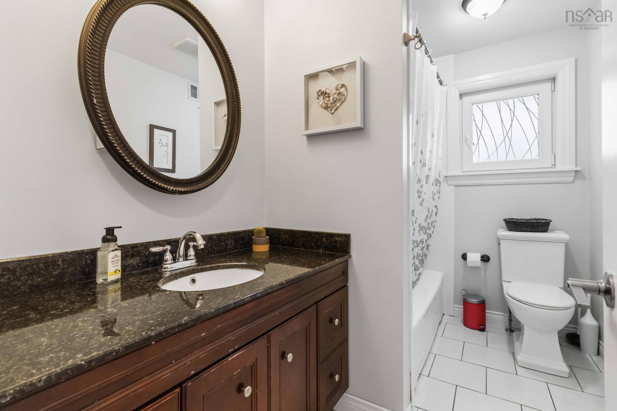 $599,900.00: 7A Short Street, Dartmouth