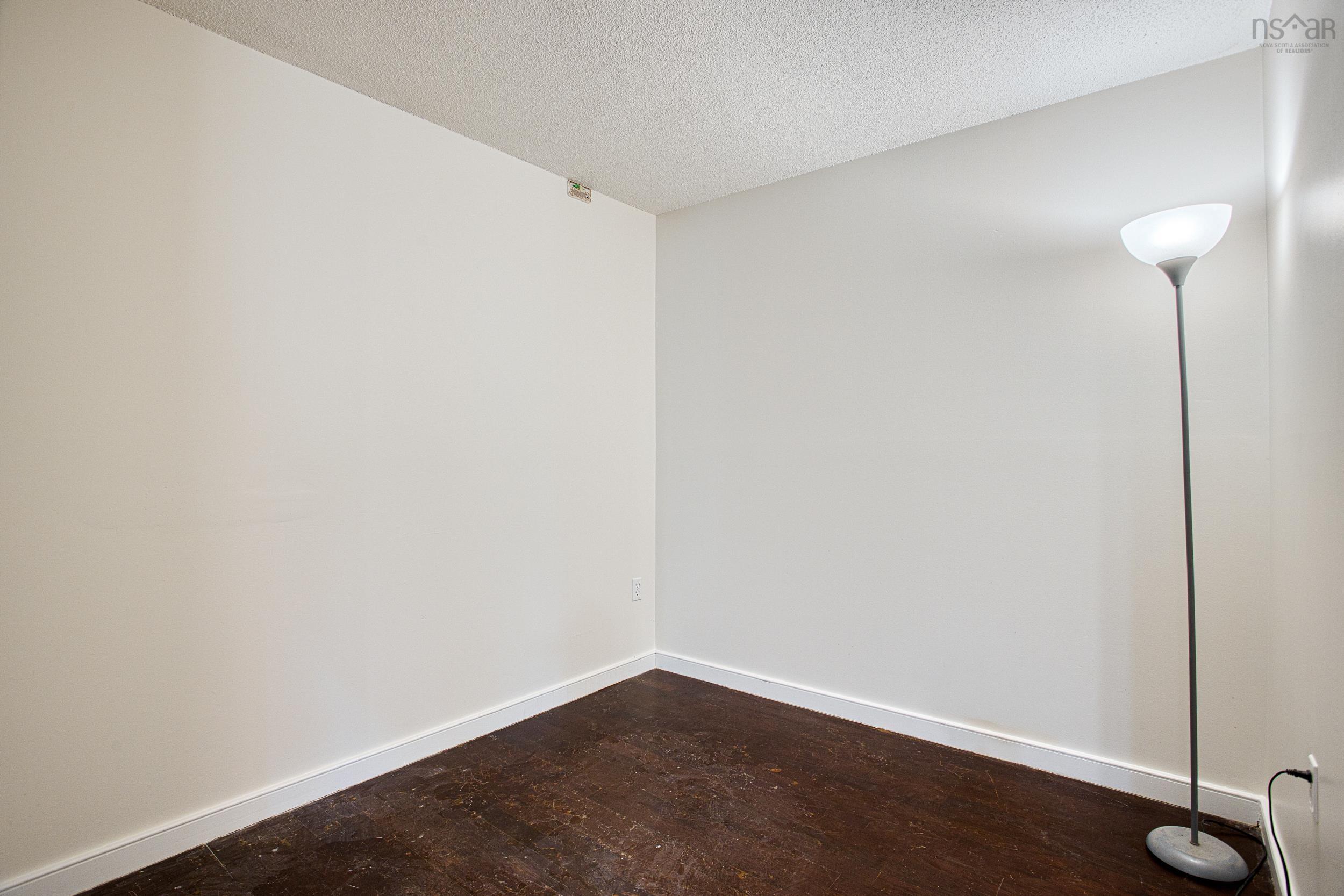 $275,000.00: 220 3700 John Parr Drive, Halifax