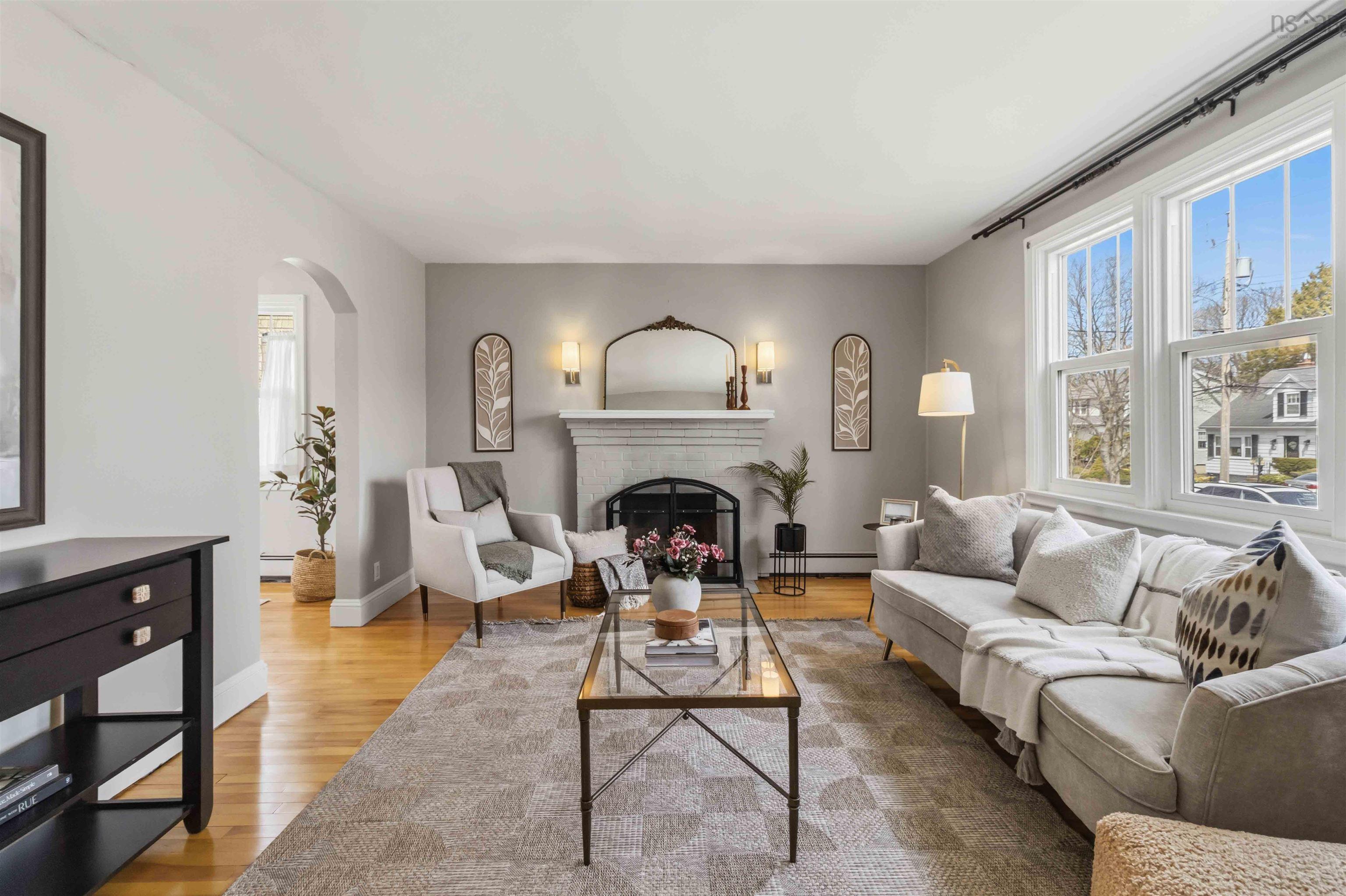 $679,900.00: 3188 Hemlock Street, Halifax