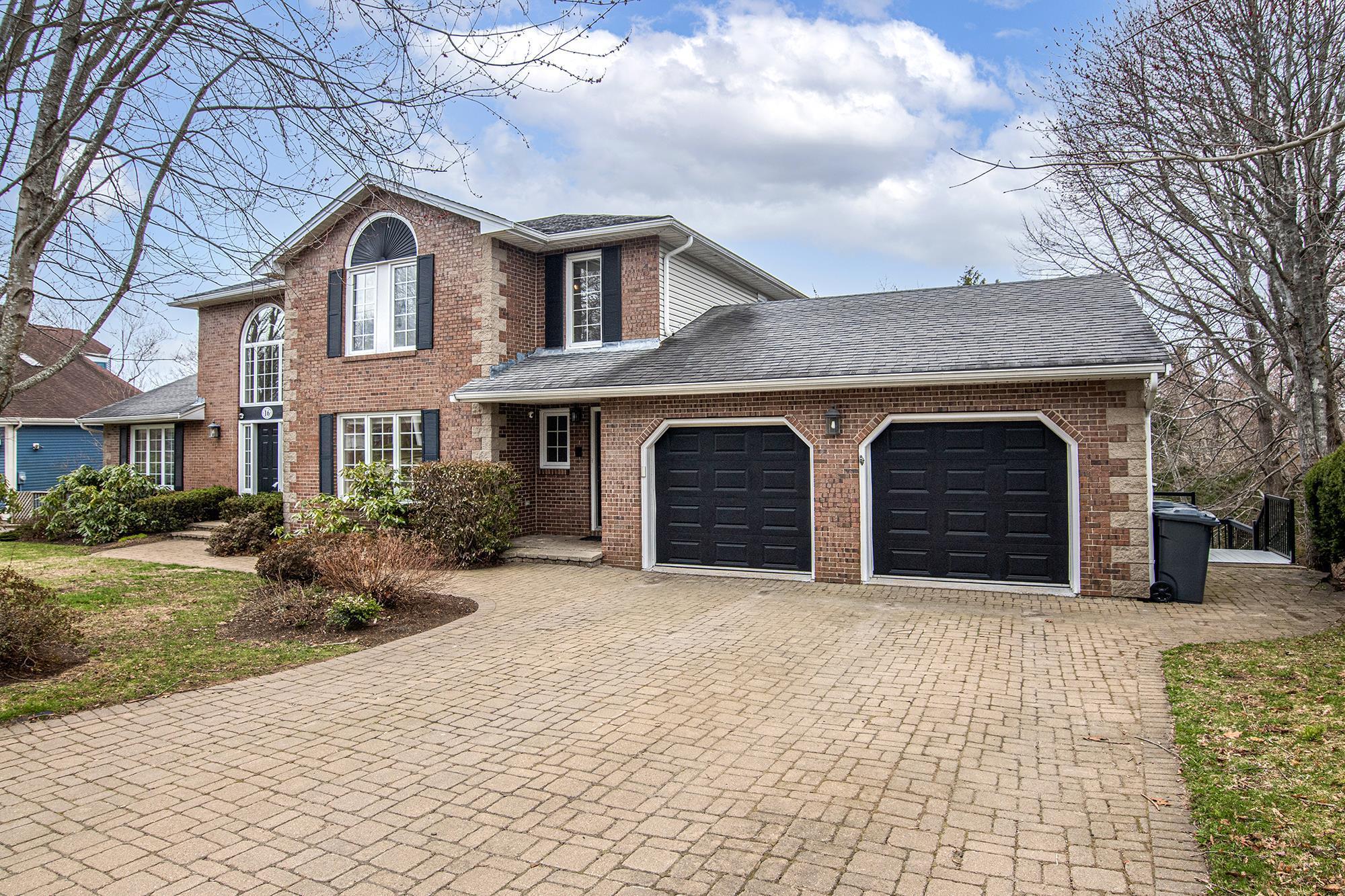 $1,215,000.00: 16 Armoyan Court, Bedford