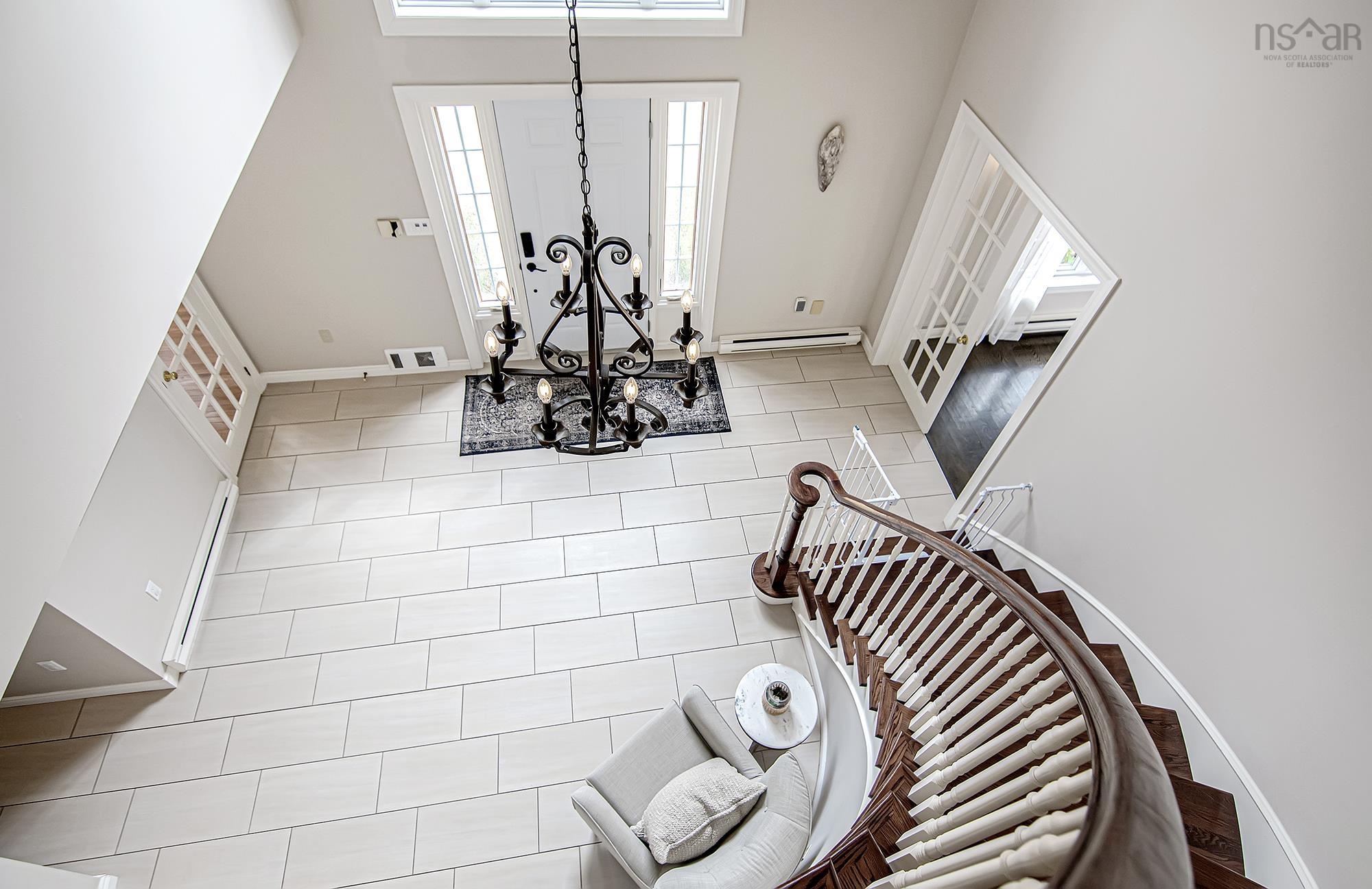 $1,215,000.00: 16 Armoyan Court, Bedford