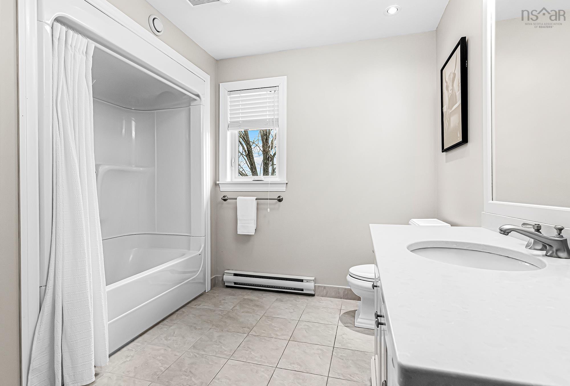 $1,215,000.00: 16 Armoyan Court, Bedford