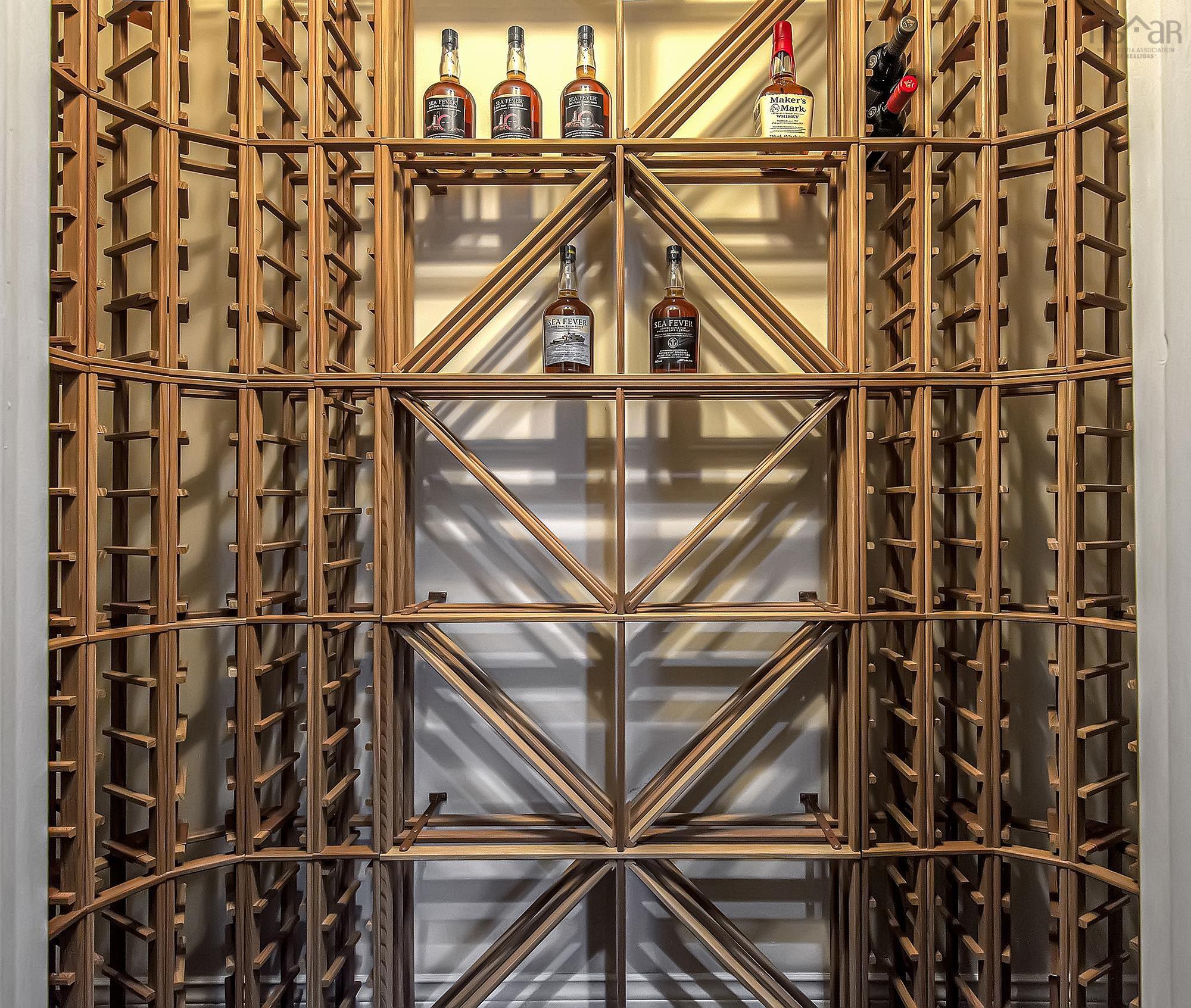 $1,215,000.00: 16 Armoyan Court, Bedford