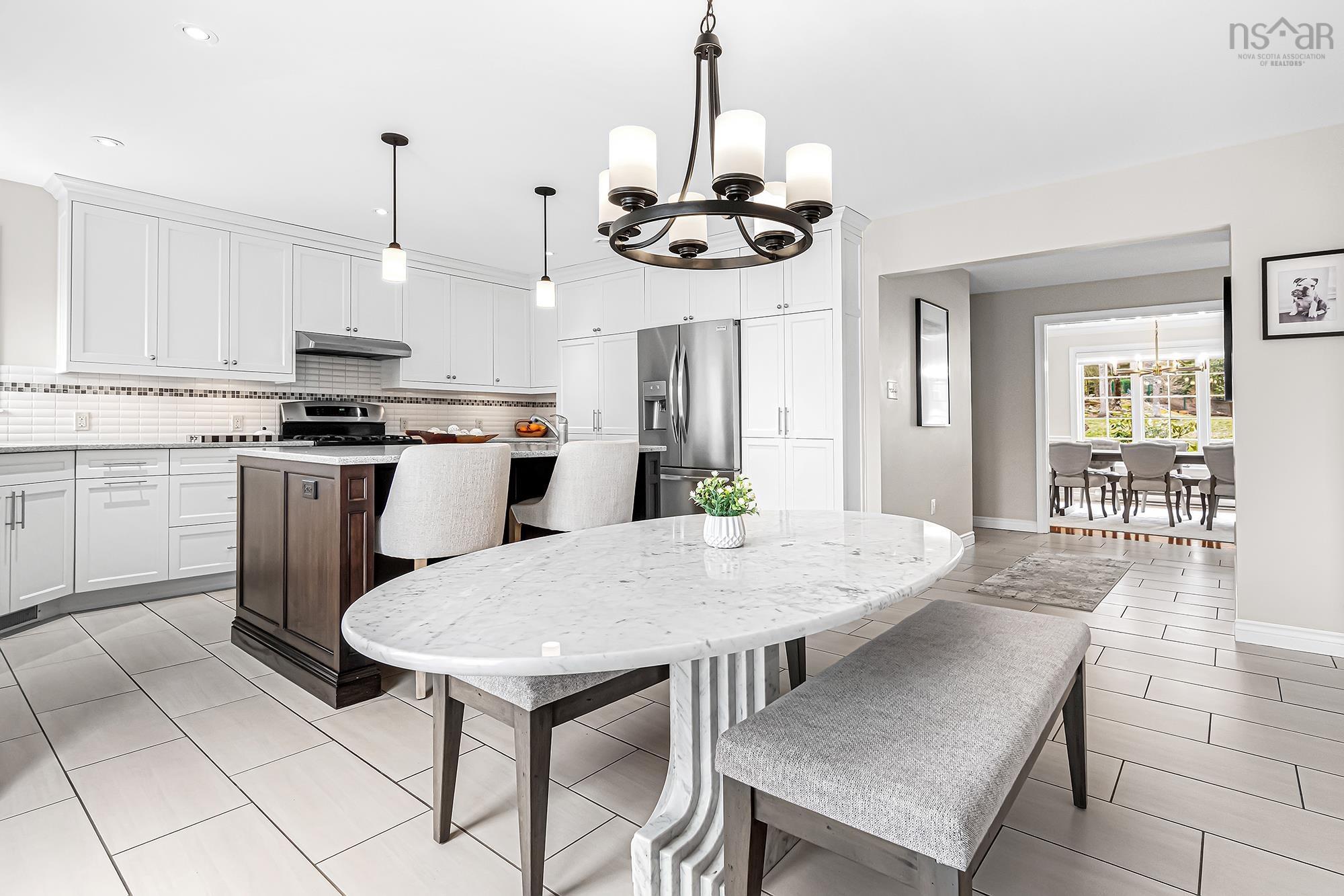 $1,215,000.00: 16 Armoyan Court, Bedford