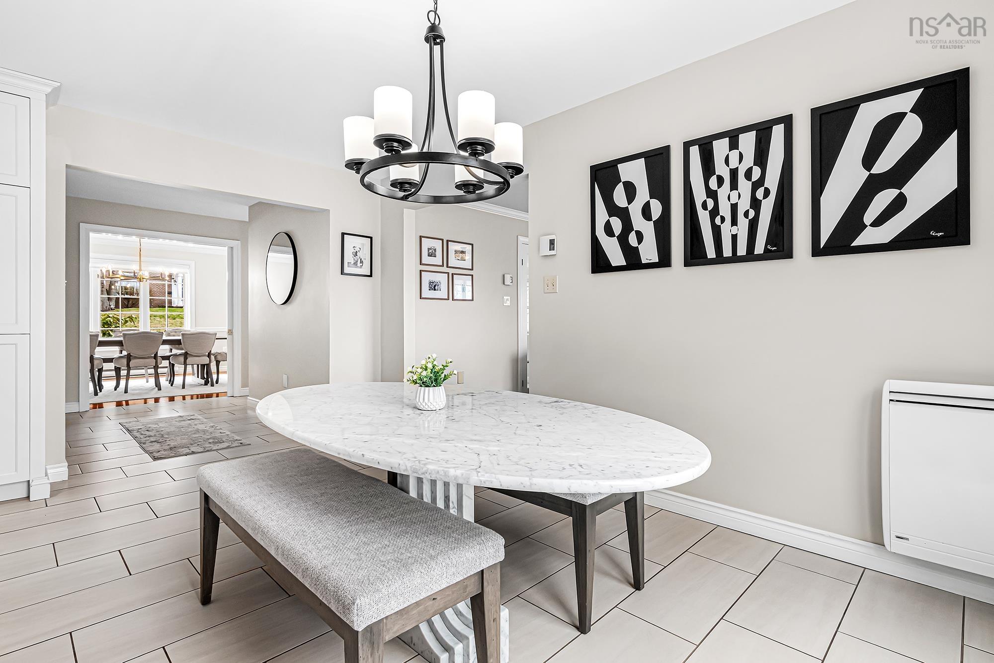 $1,215,000.00: 16 Armoyan Court, Bedford