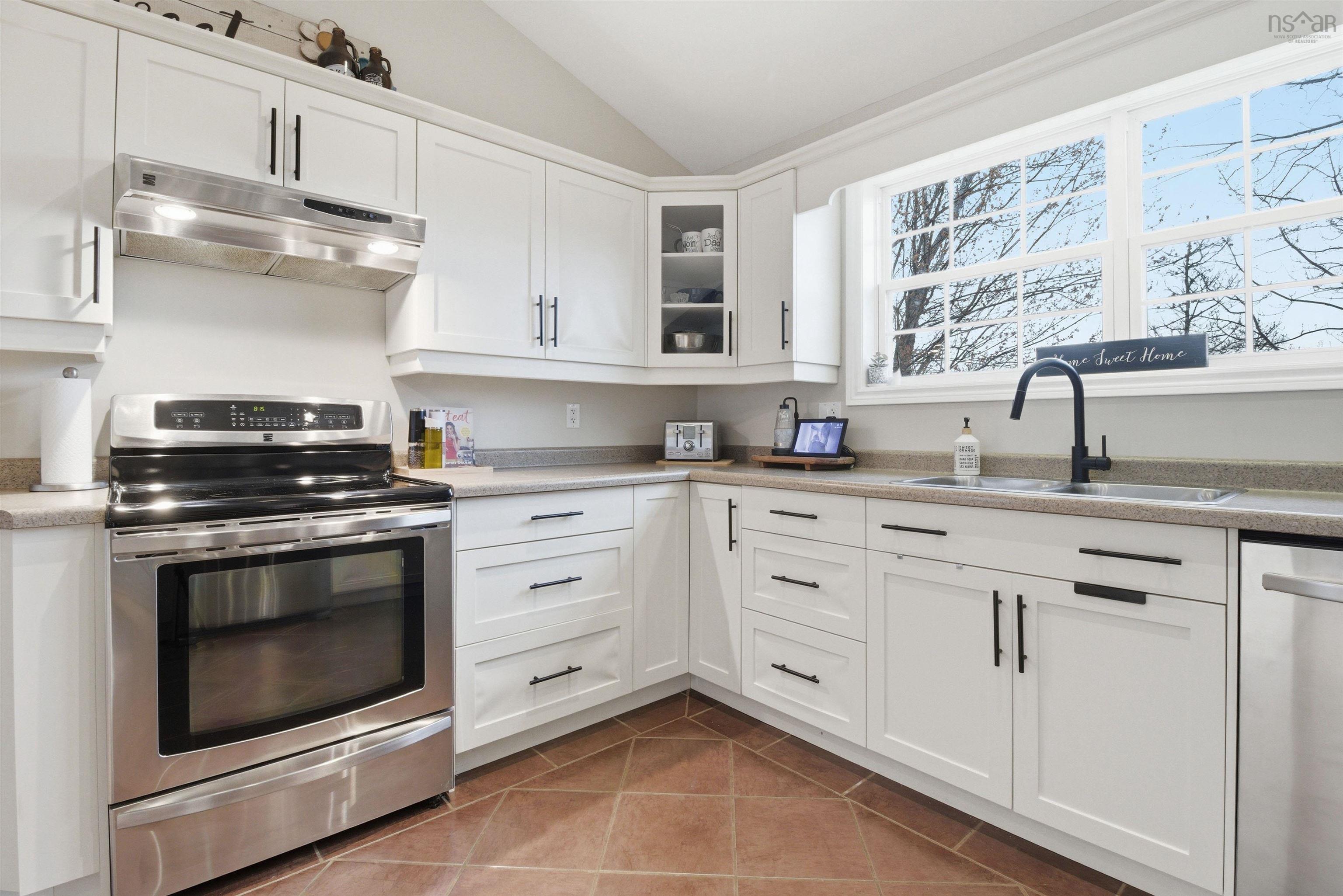 $599,900.00: 97 Justin Drive, Lower Branch