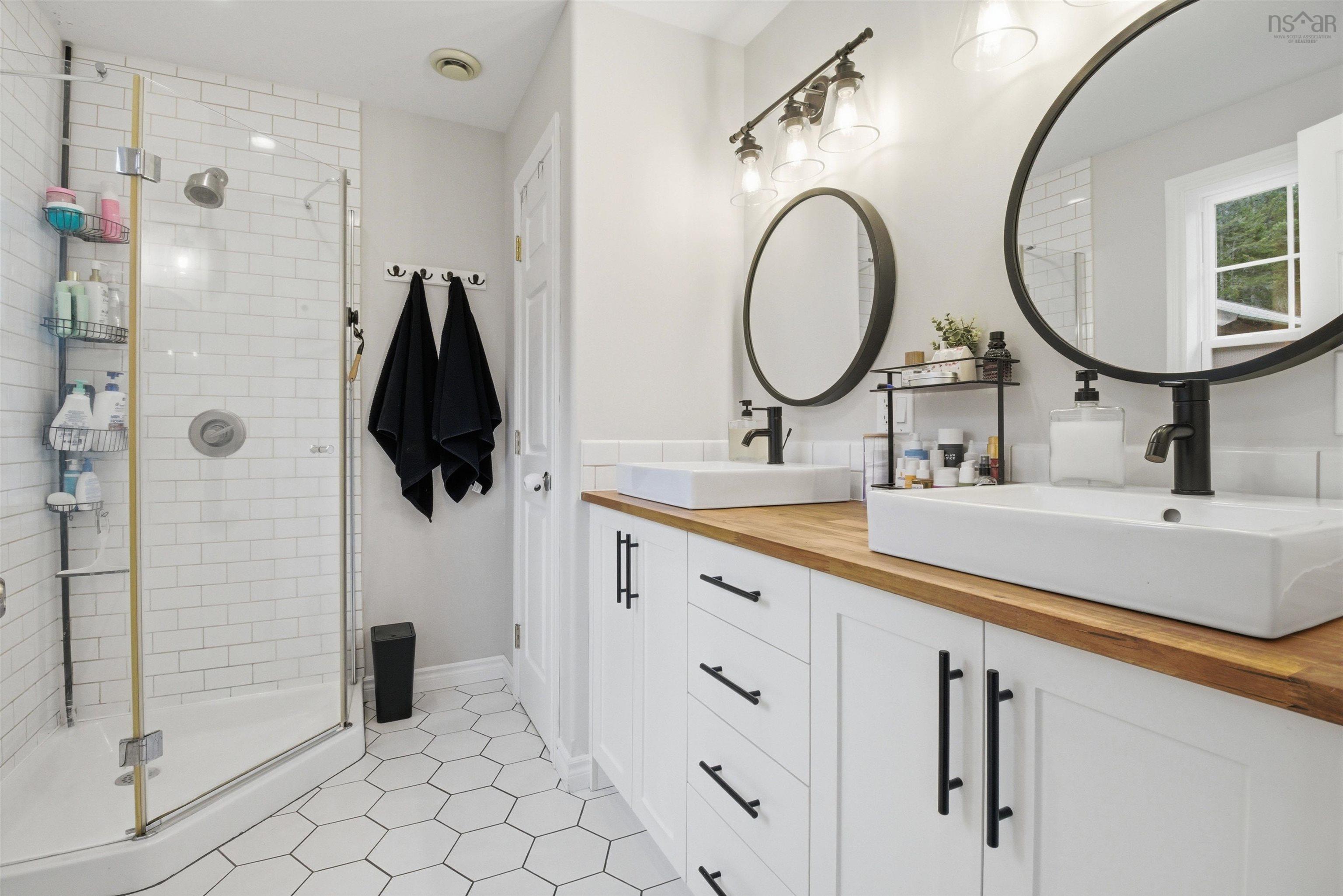 $599,900.00: 97 Justin Drive, Lower Branch