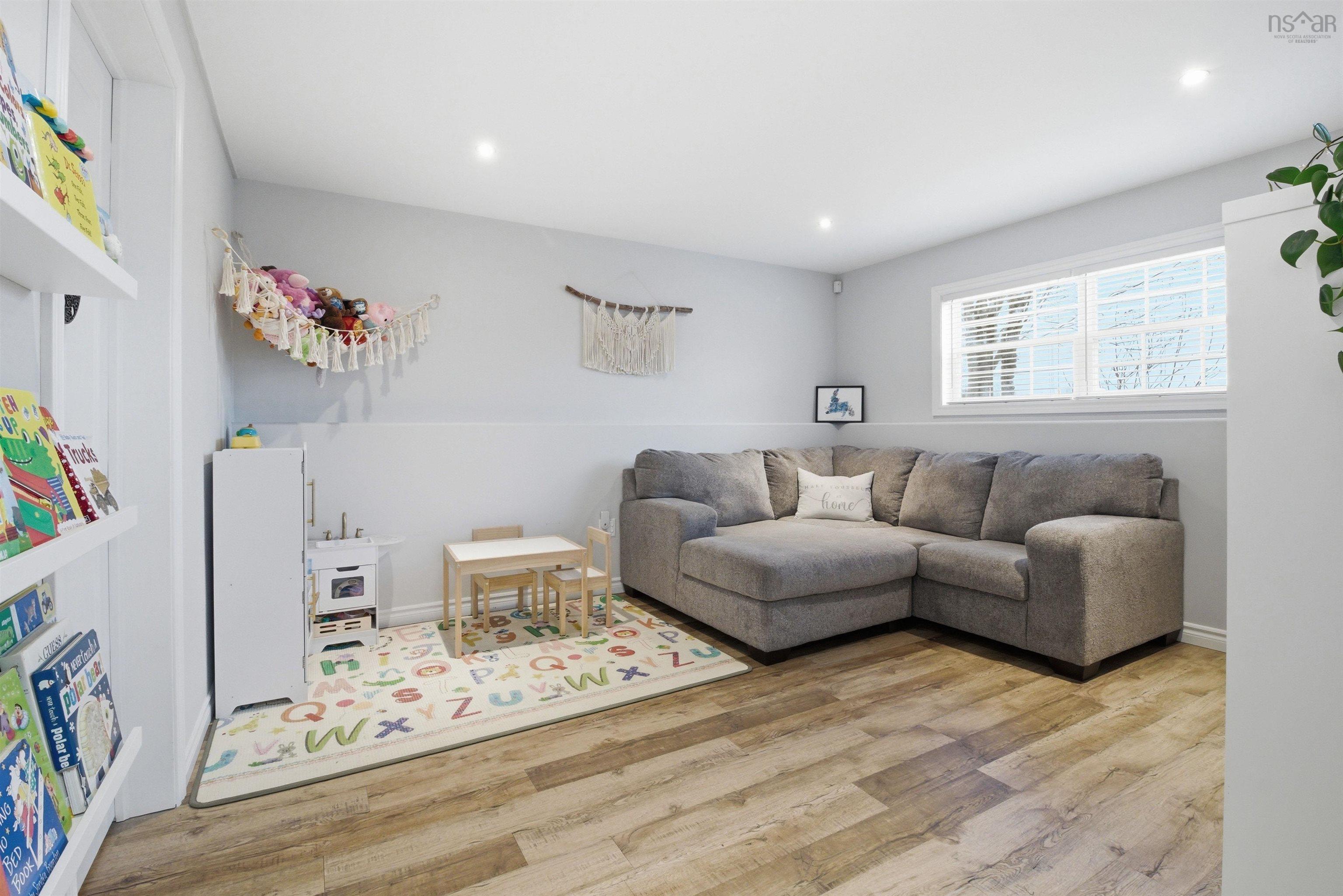 $599,900.00: 97 Justin Drive, Lower Branch