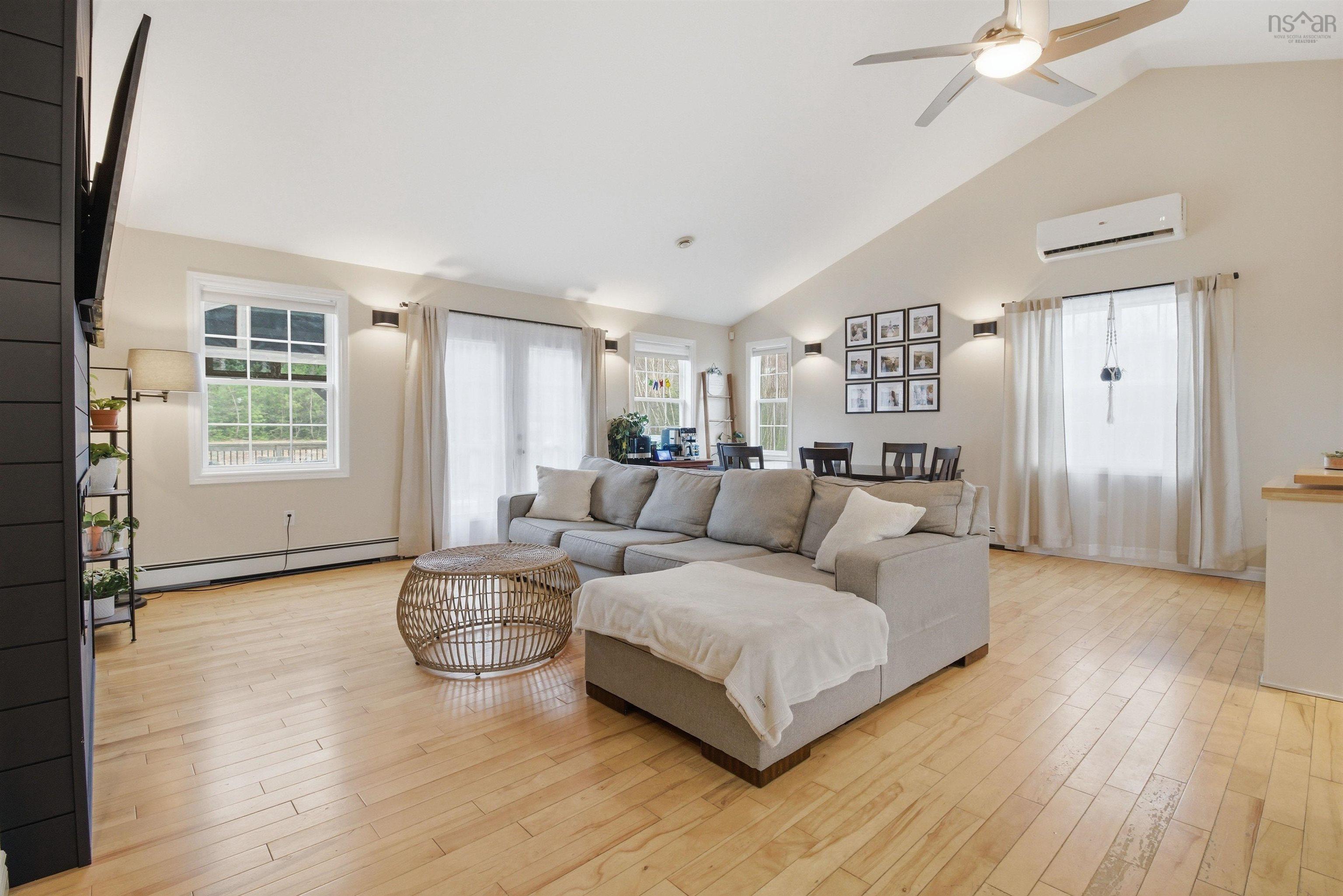 $599,900.00: 97 Justin Drive, Lower Branch