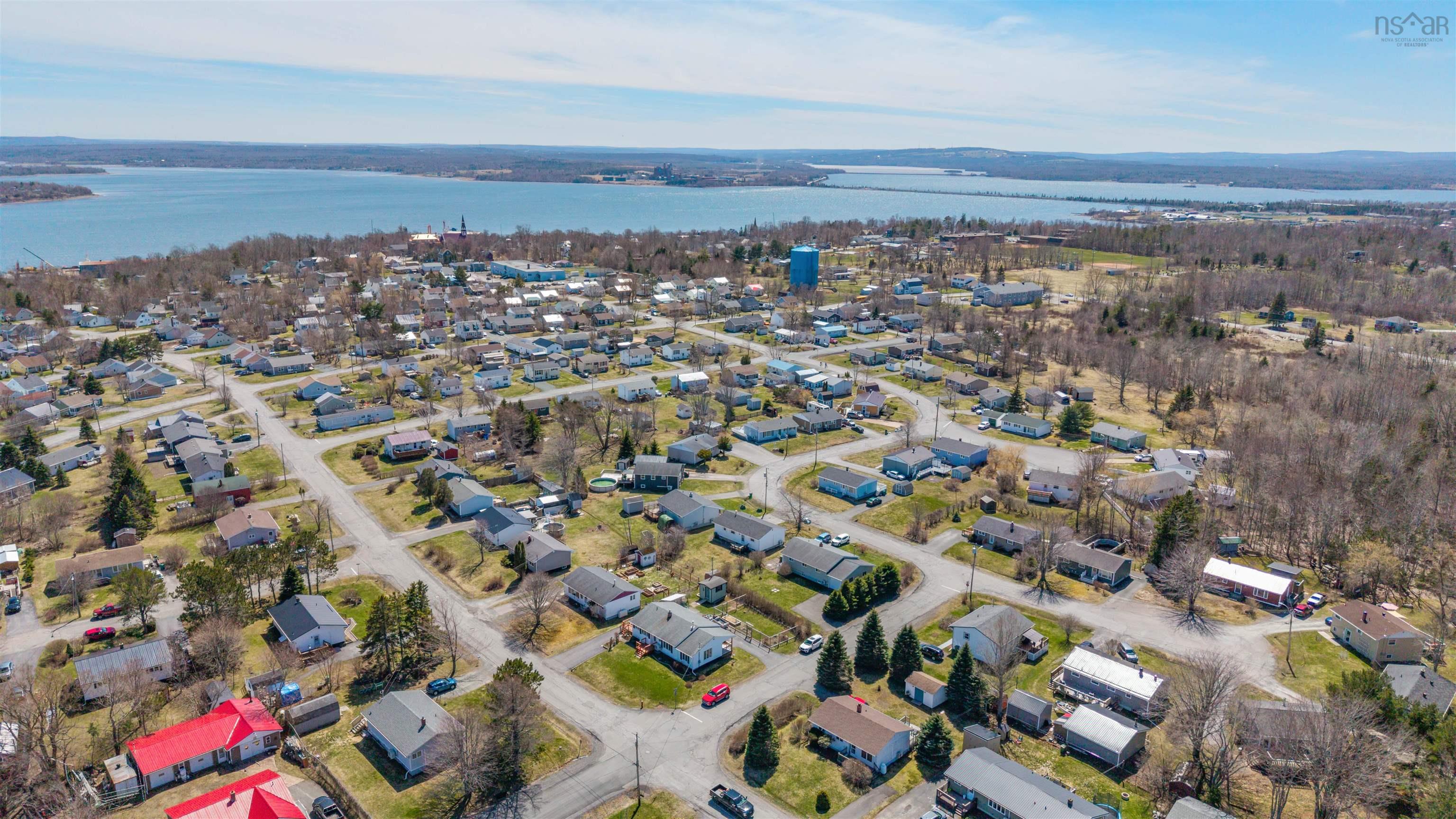 $389,500.00: 179 CEDAR Street, Pictou