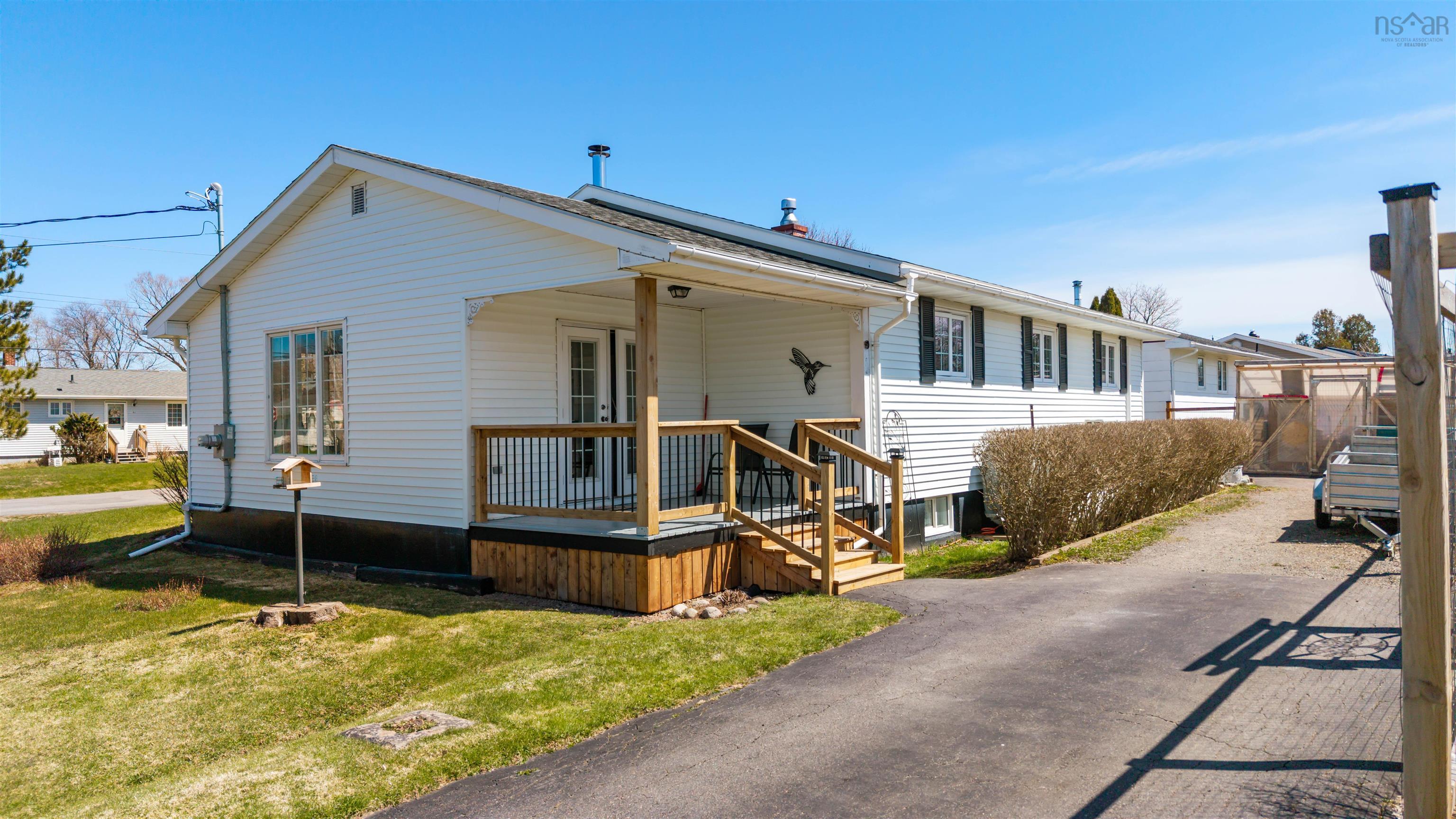 $395,000.00: 179 CEDAR Street, Pictou