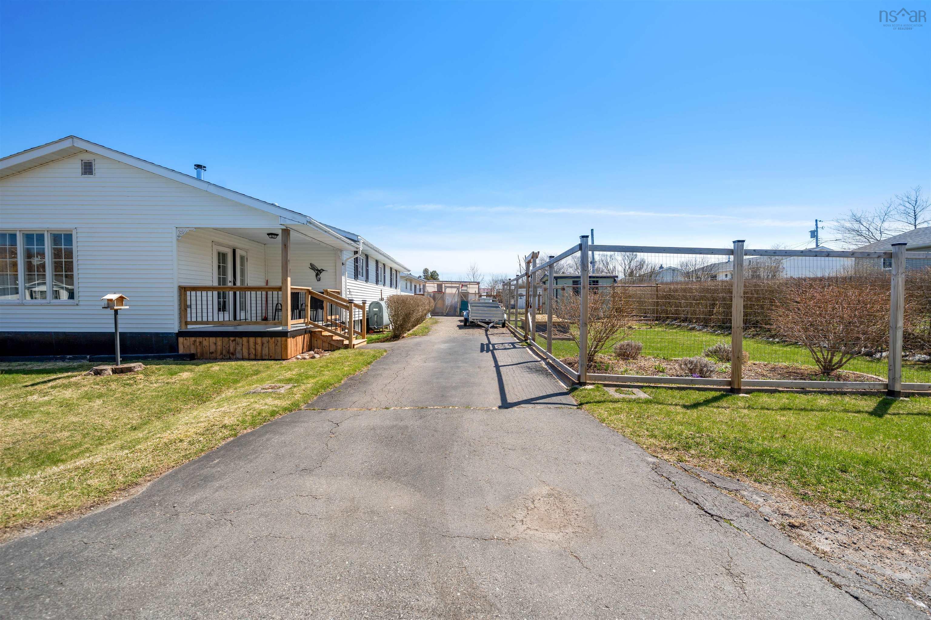 $395,000.00: 179 CEDAR Street, Pictou