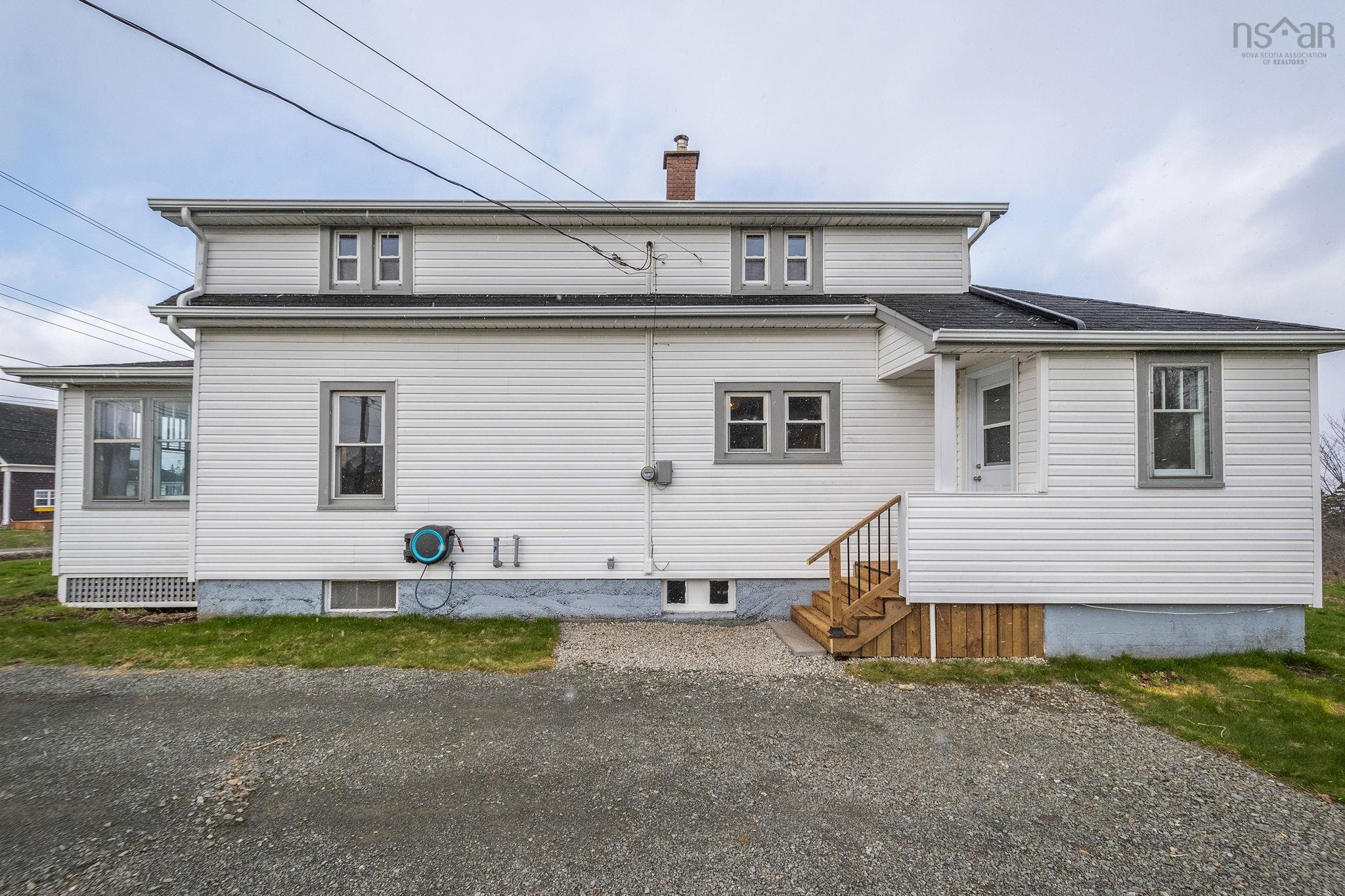 $225,000.00: 3605 Highway 1, St. Bernard