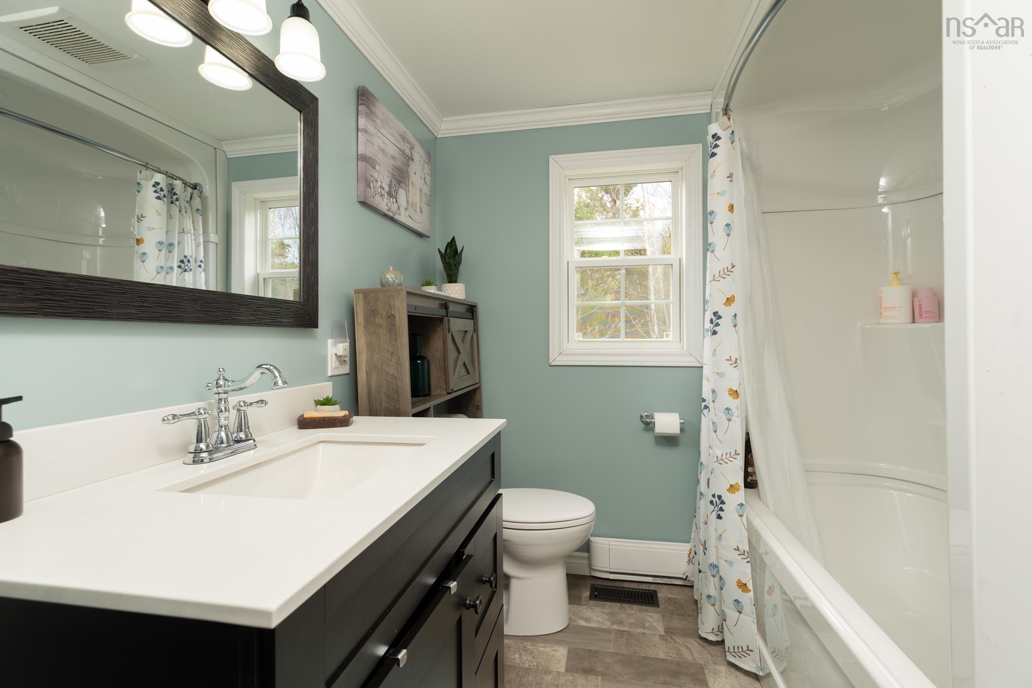 $349,900.00: 3559 Highway 340, Carleton