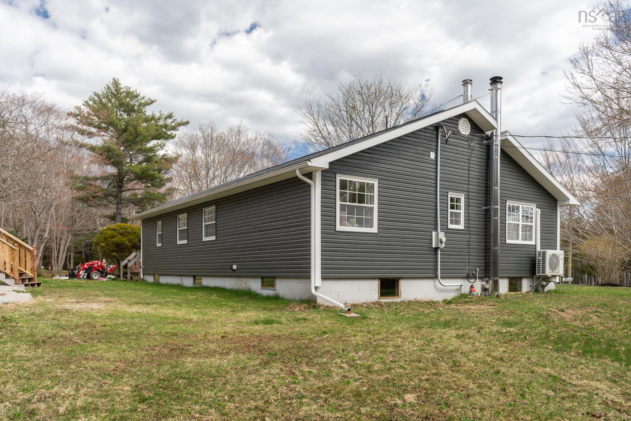 $349,900.00: 3559 Highway 340, Carleton