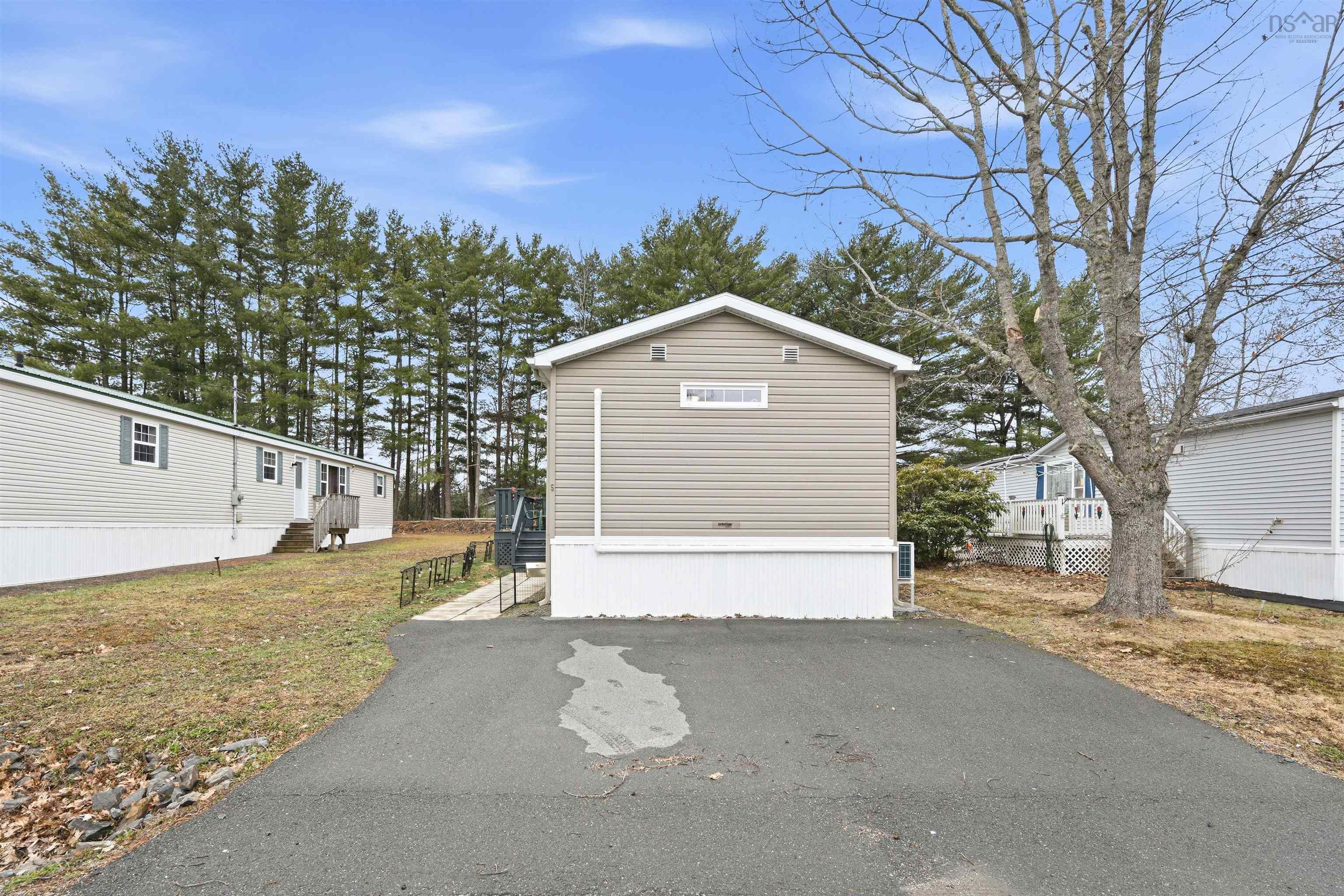 $259,900.00: 5 Spring Crescent, Bridgewater
