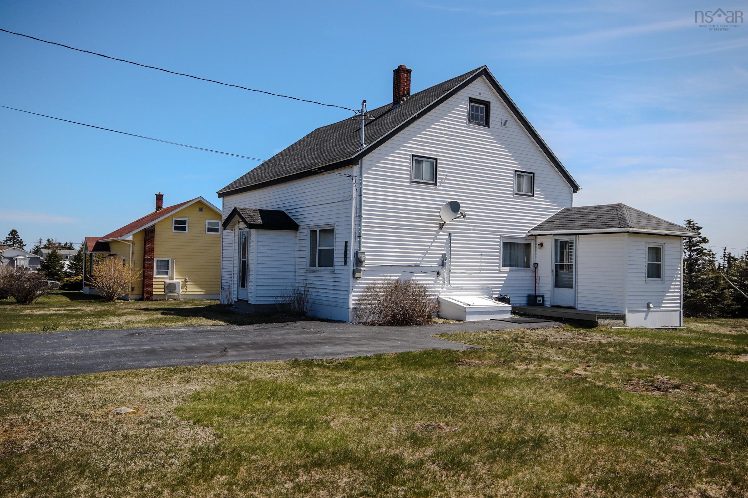 $249,000.00: 1359 Stoney Island Road, Stoney Island