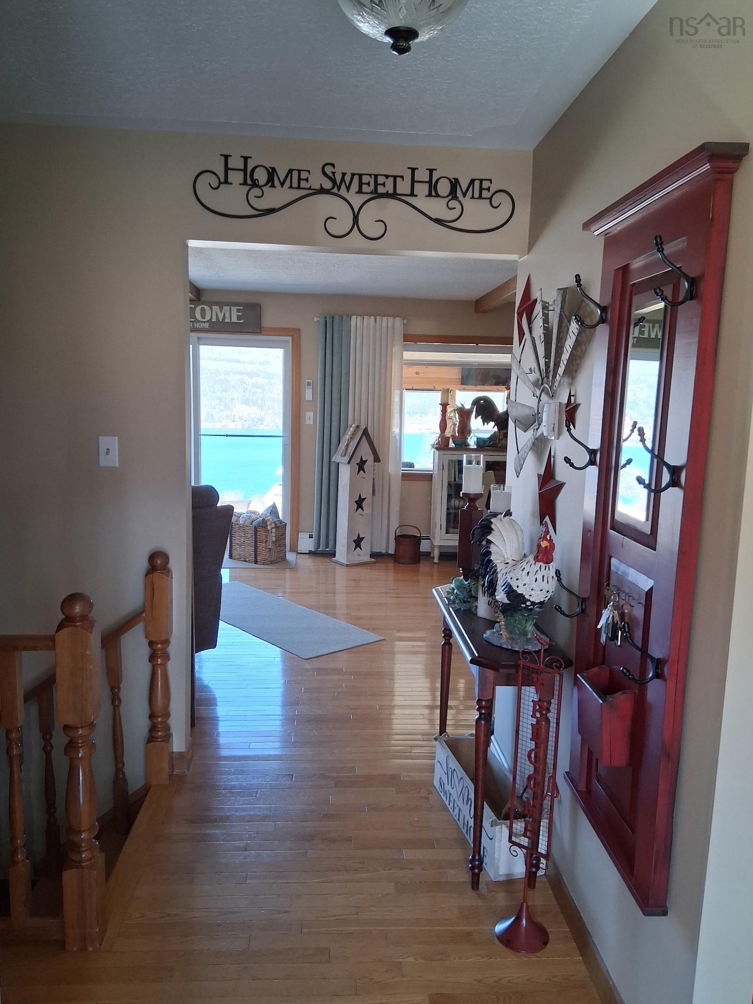 $379,900.00: 868 Highway 105, Boularderie East