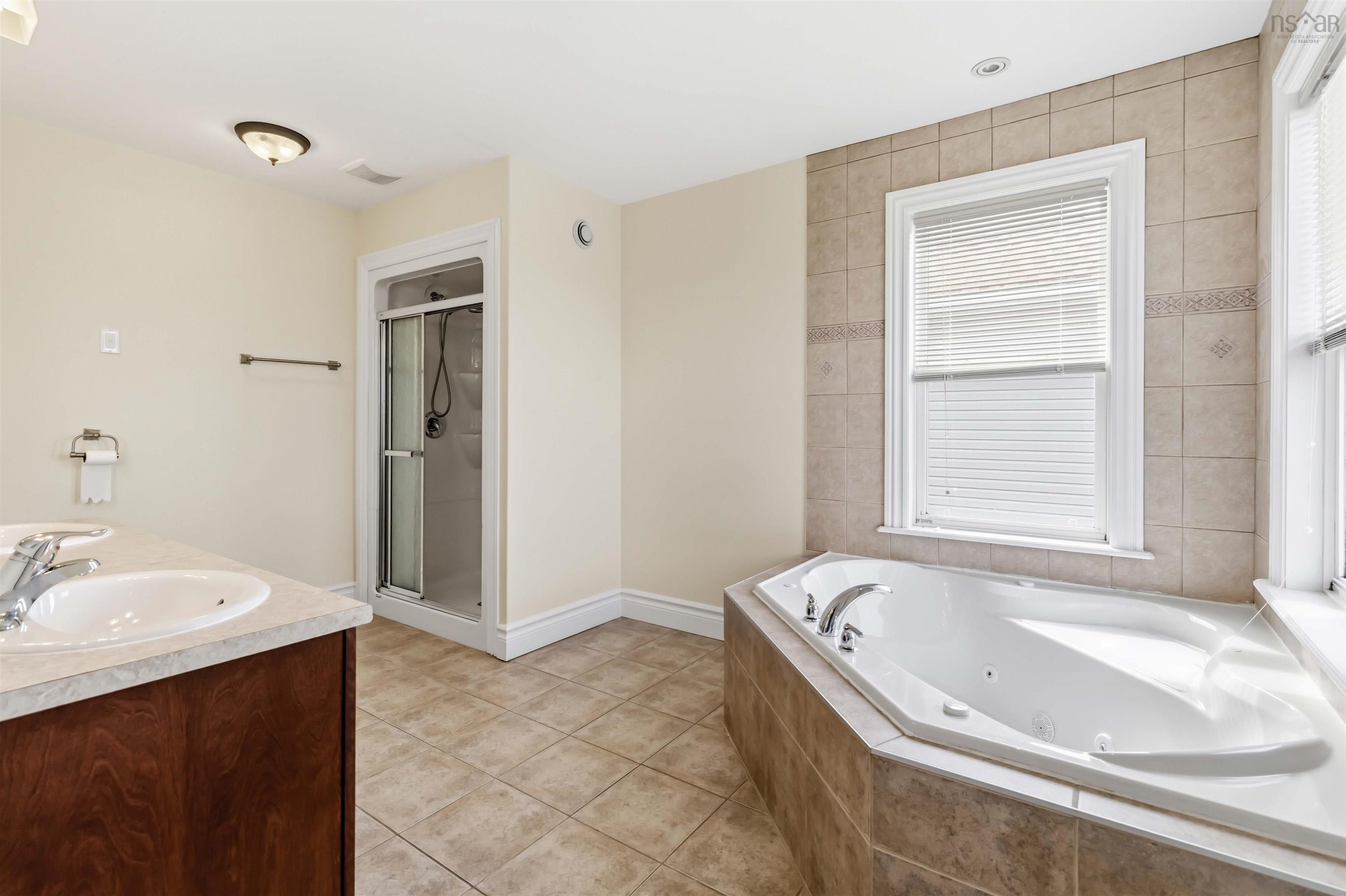 167 Ravines Drive, Bedford, NS (MLS 202609181)