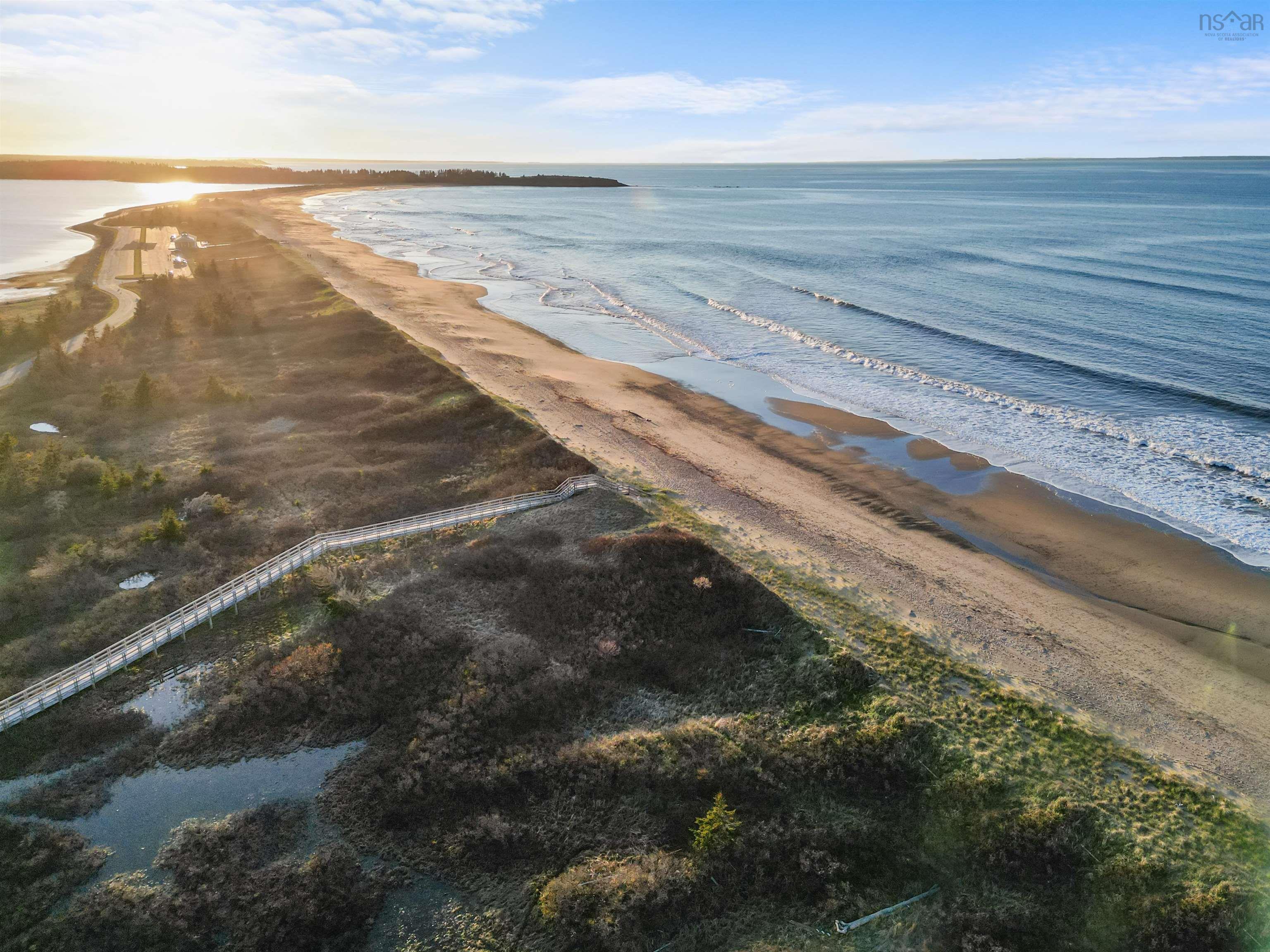 $579,000.00: 6143 Little Harbour Road, Kings Head