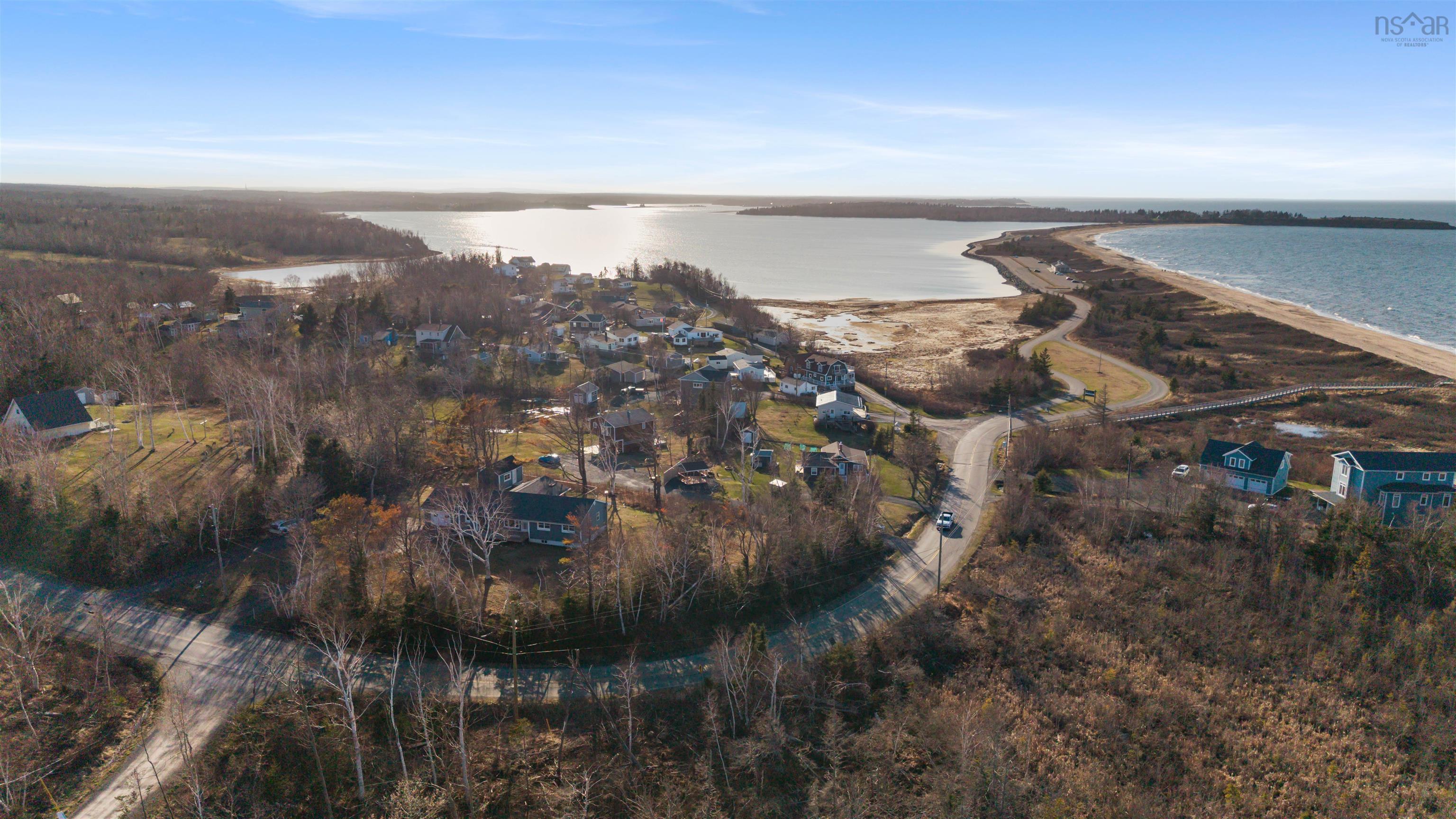 $579,000.00: 6143 Little Harbour Road, Kings Head