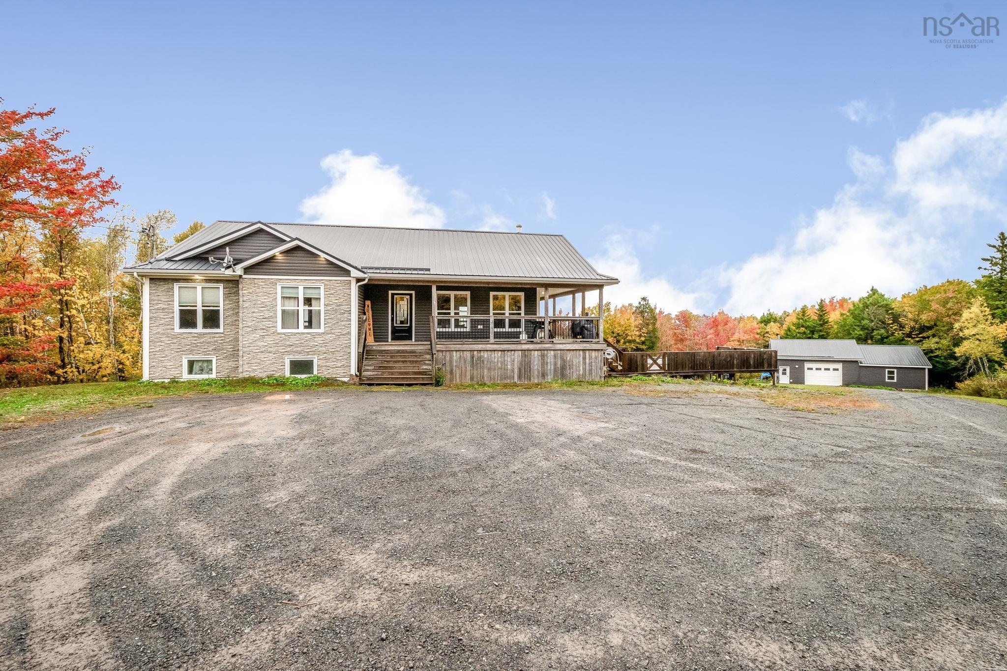 $725,000.00: 75 Evan Road, Greenwood