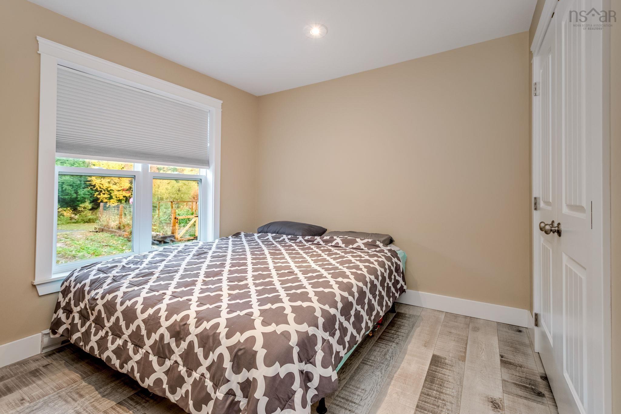 $725,000.00: 75 Evan Road, Greenwood