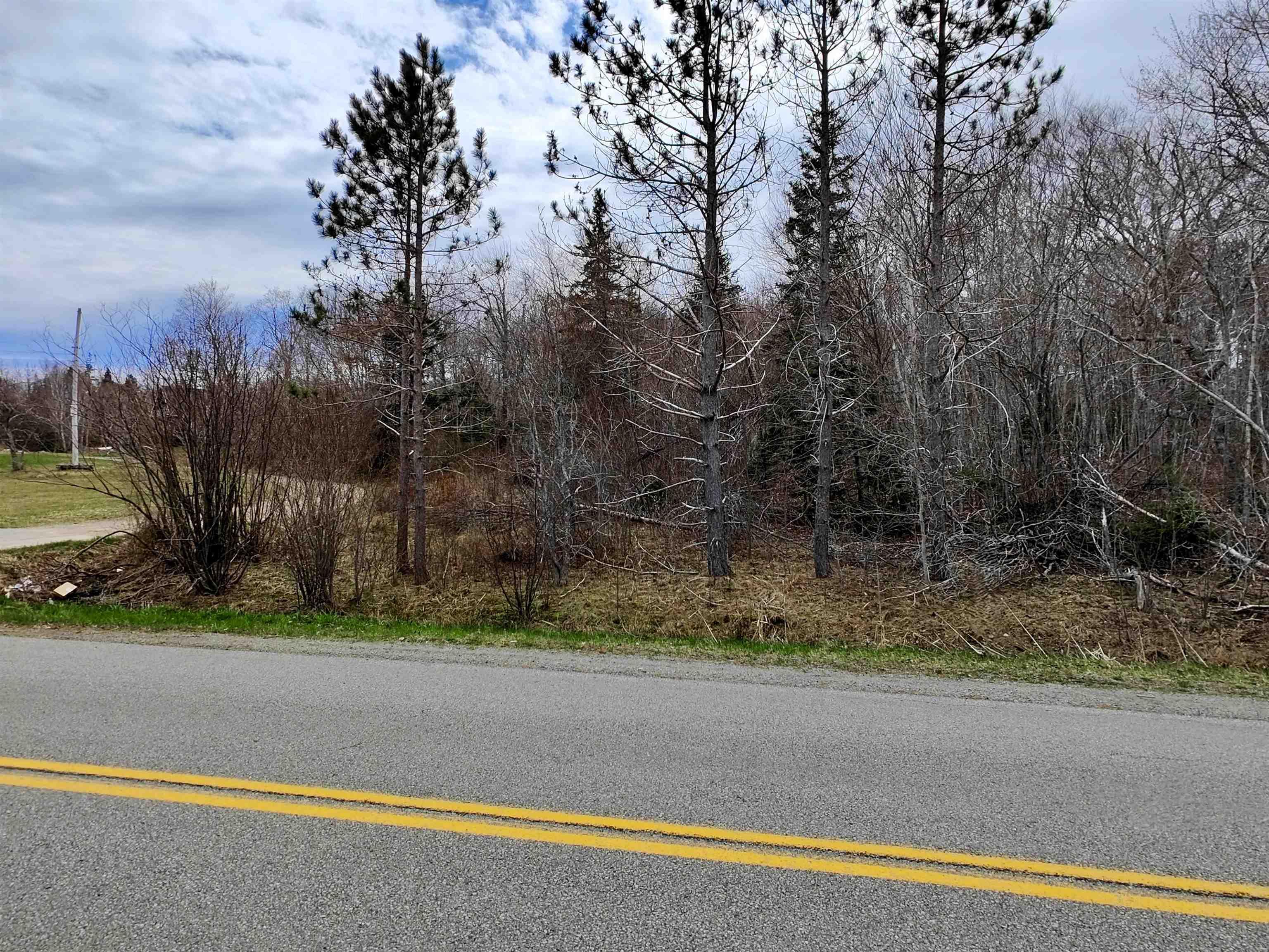 $34,000.00: Lot BM-1 Marble Mountain Road, West Bay Marshes