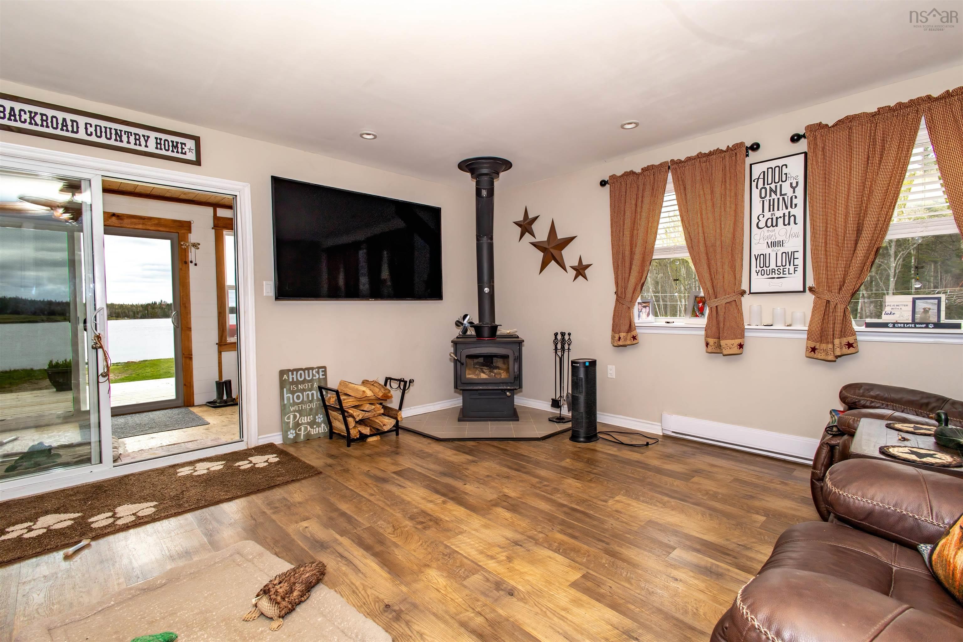 $361,000.00: 99 Blaze Road, Loch Lomond