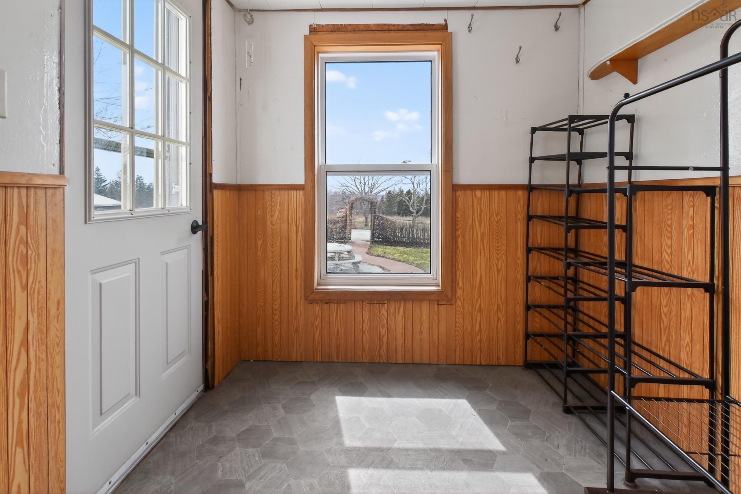 $349,000.00: 460 Red Point Road, Red Point