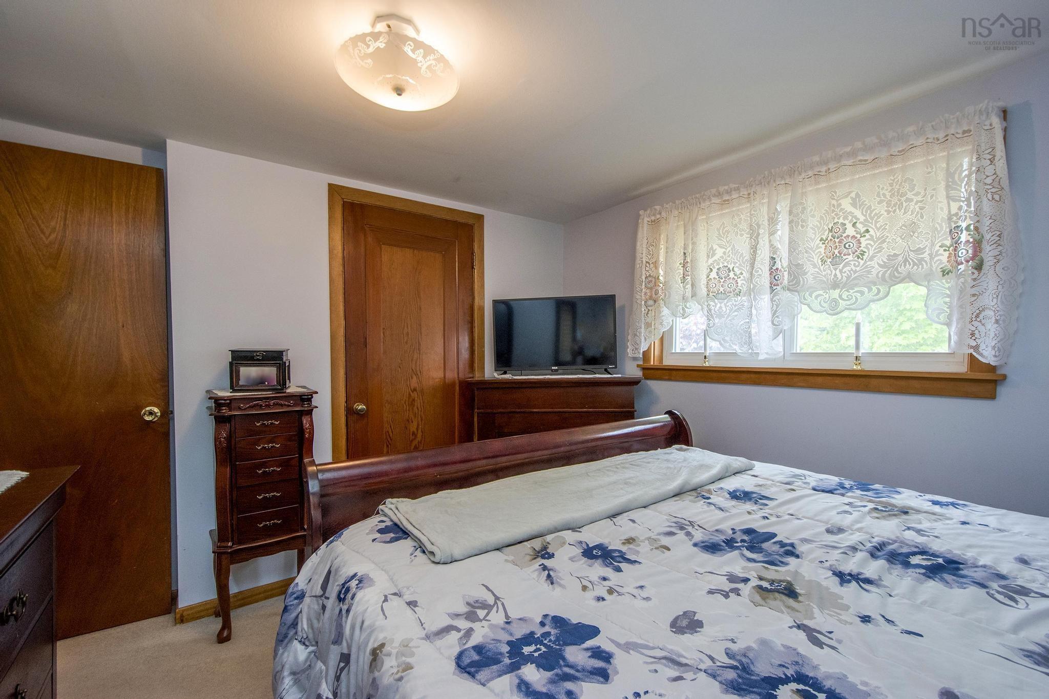 $320,000.00: 8770 Highway 201, Nictaux