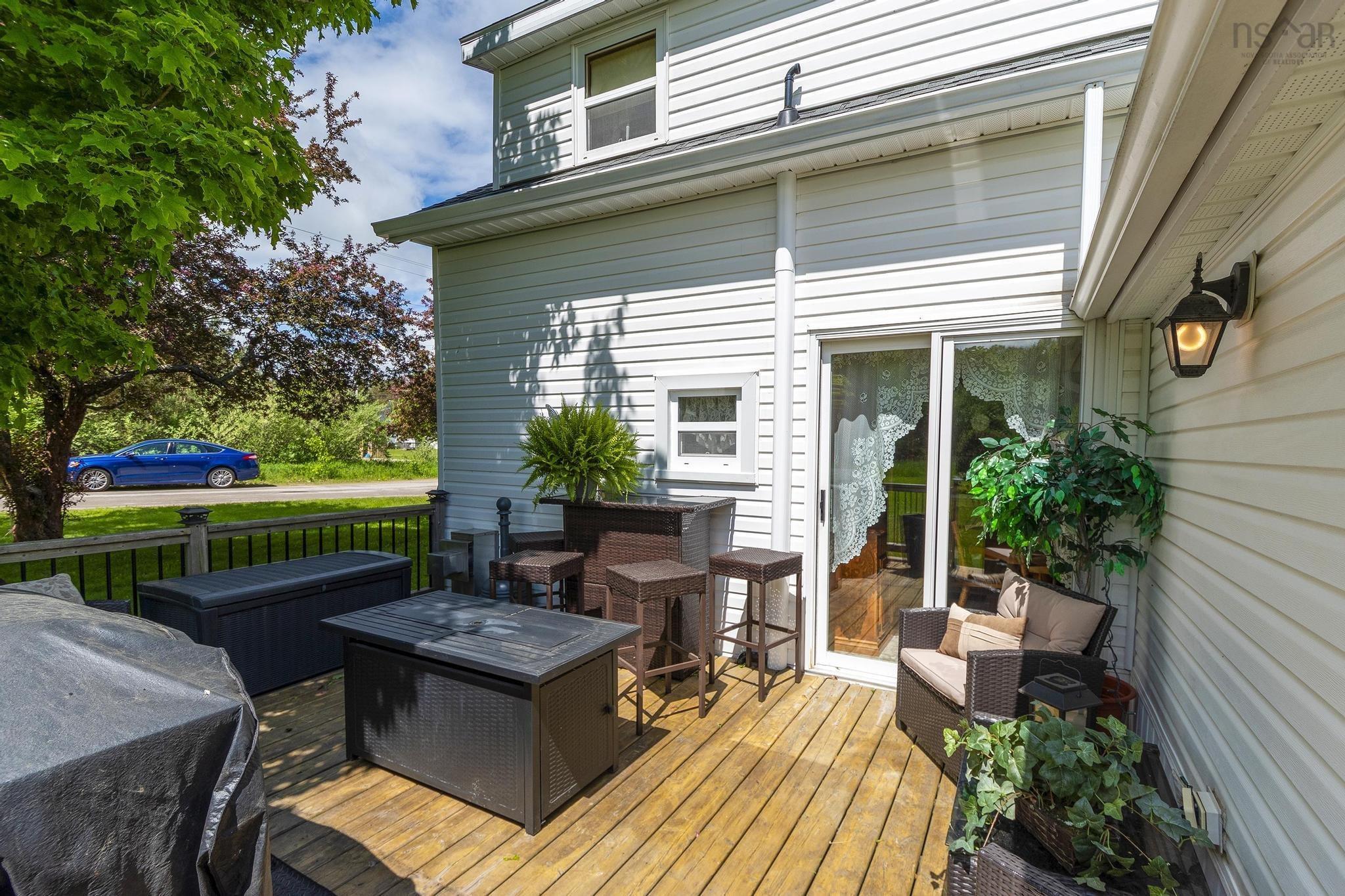$320,000.00: 8770 Highway 201, Nictaux