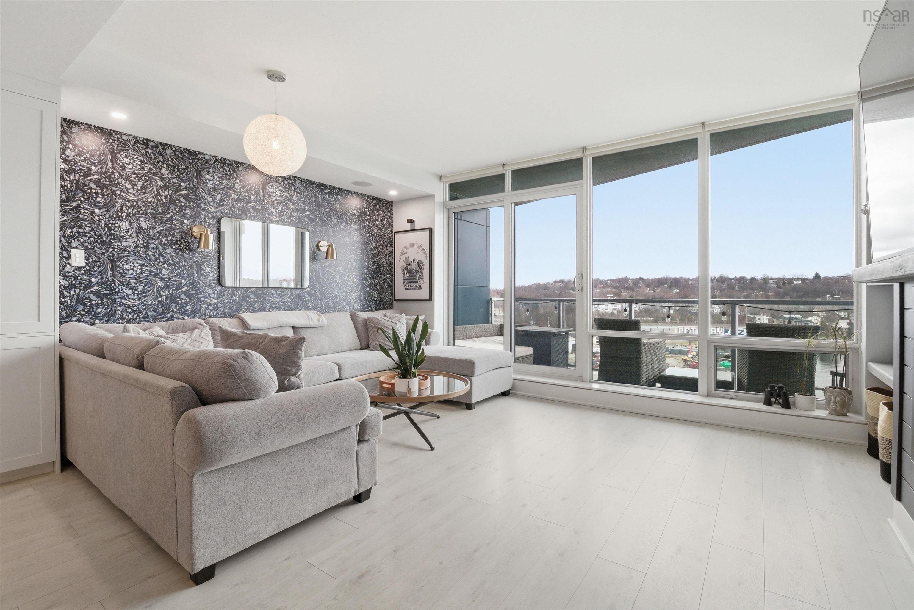 $579,900.00: 807 67 Kings Wharf Place, Dartmouth