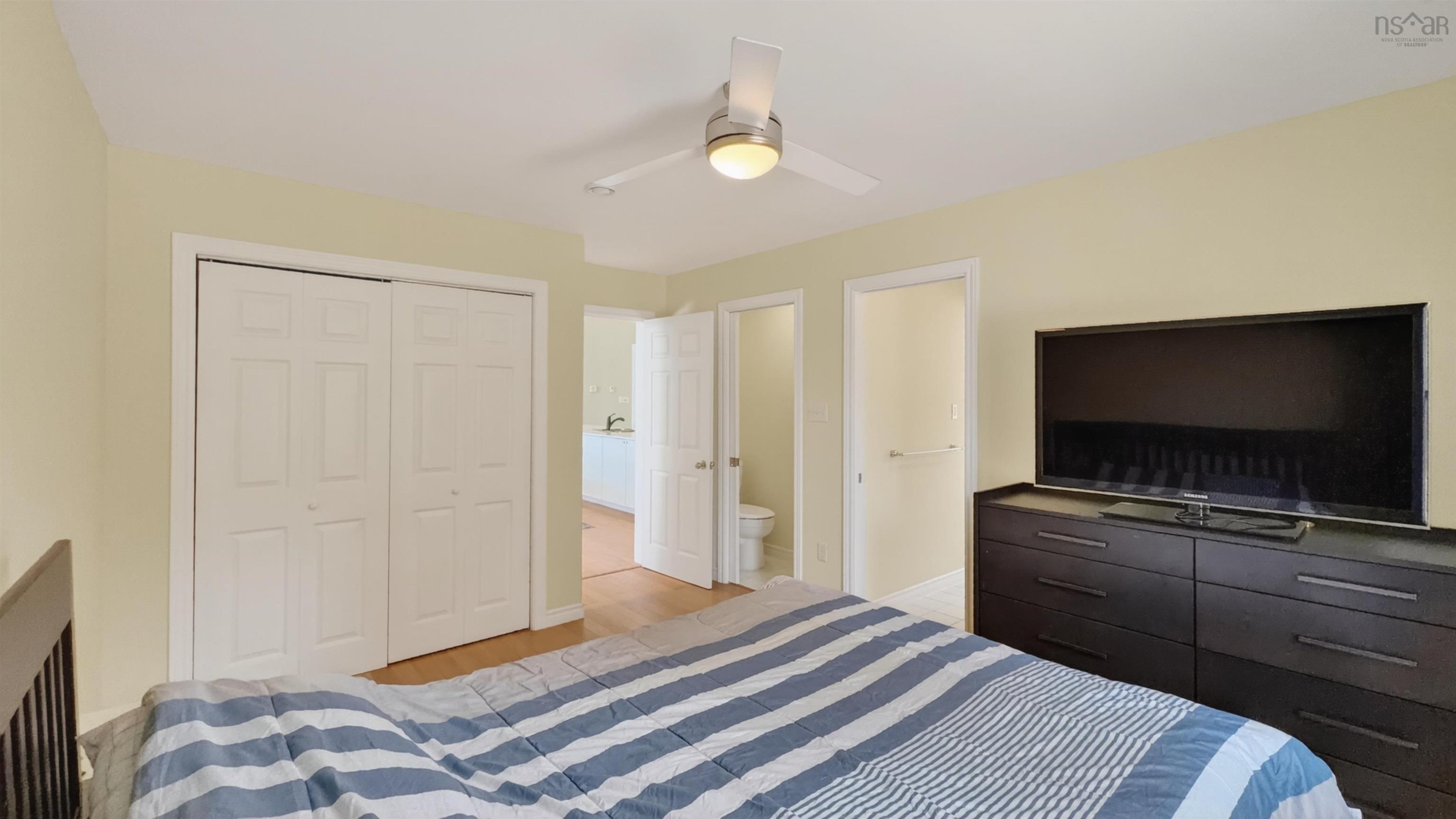 $650,000.00: 1718 New Haven Road, White Point