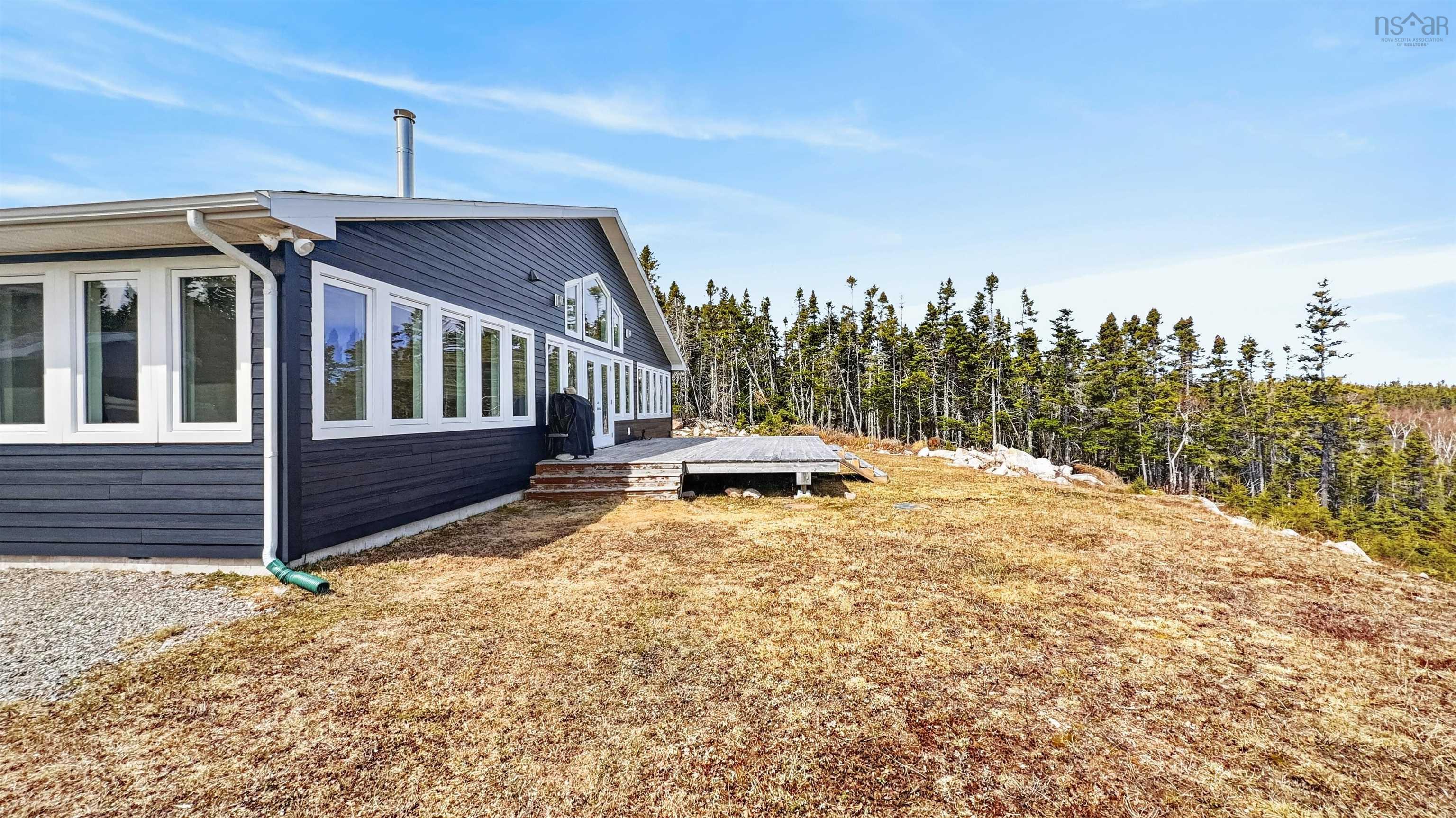 $650,000.00: 1718 New Haven Road, White Point